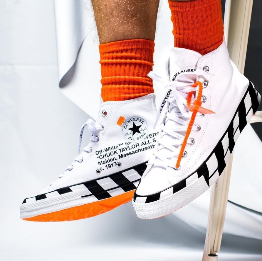 Converse x Off-White Chuck 70 High V2 2021 착용 스타일 - 1