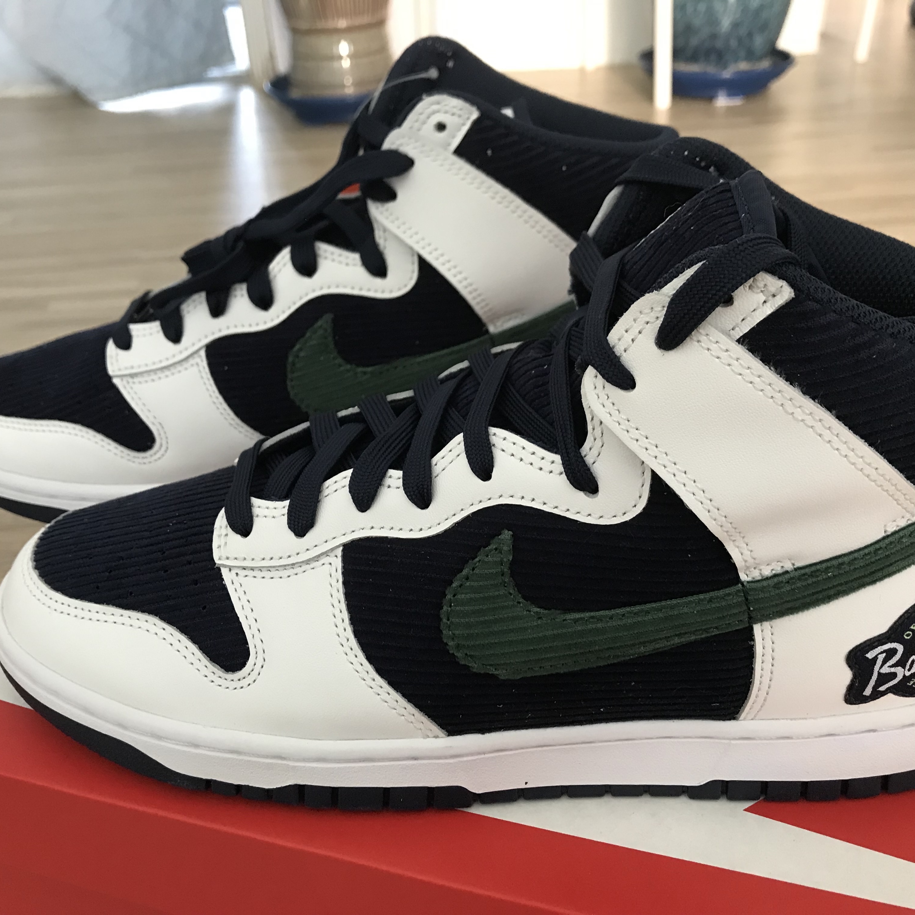 Nike Dunk High PRM EMB College Navy 착용 스타일 - 2