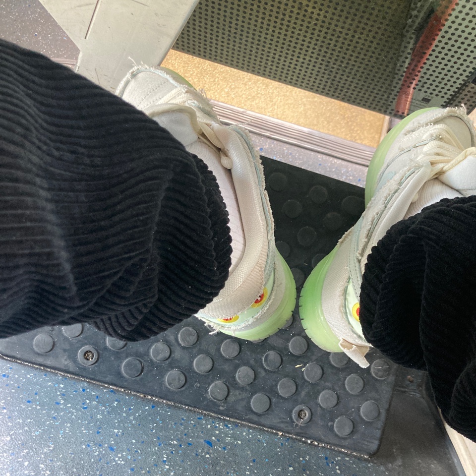 Nike SB Dunk Low Pro Premium Mummy, Stone Island 30811 Cotton Corduroy Cargo Pants Black - 21FW 착용 스타일 - 2