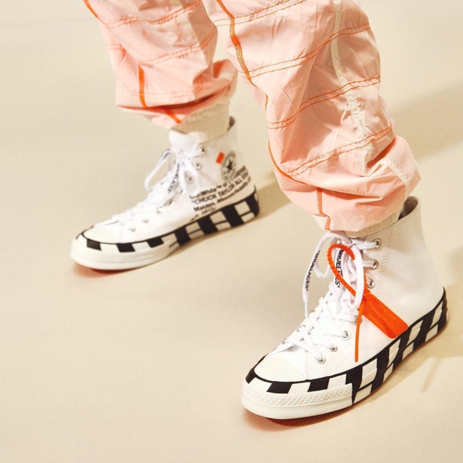 Converse x Off-White Chuck 70 High V2 2021 착용 스타일 - 3