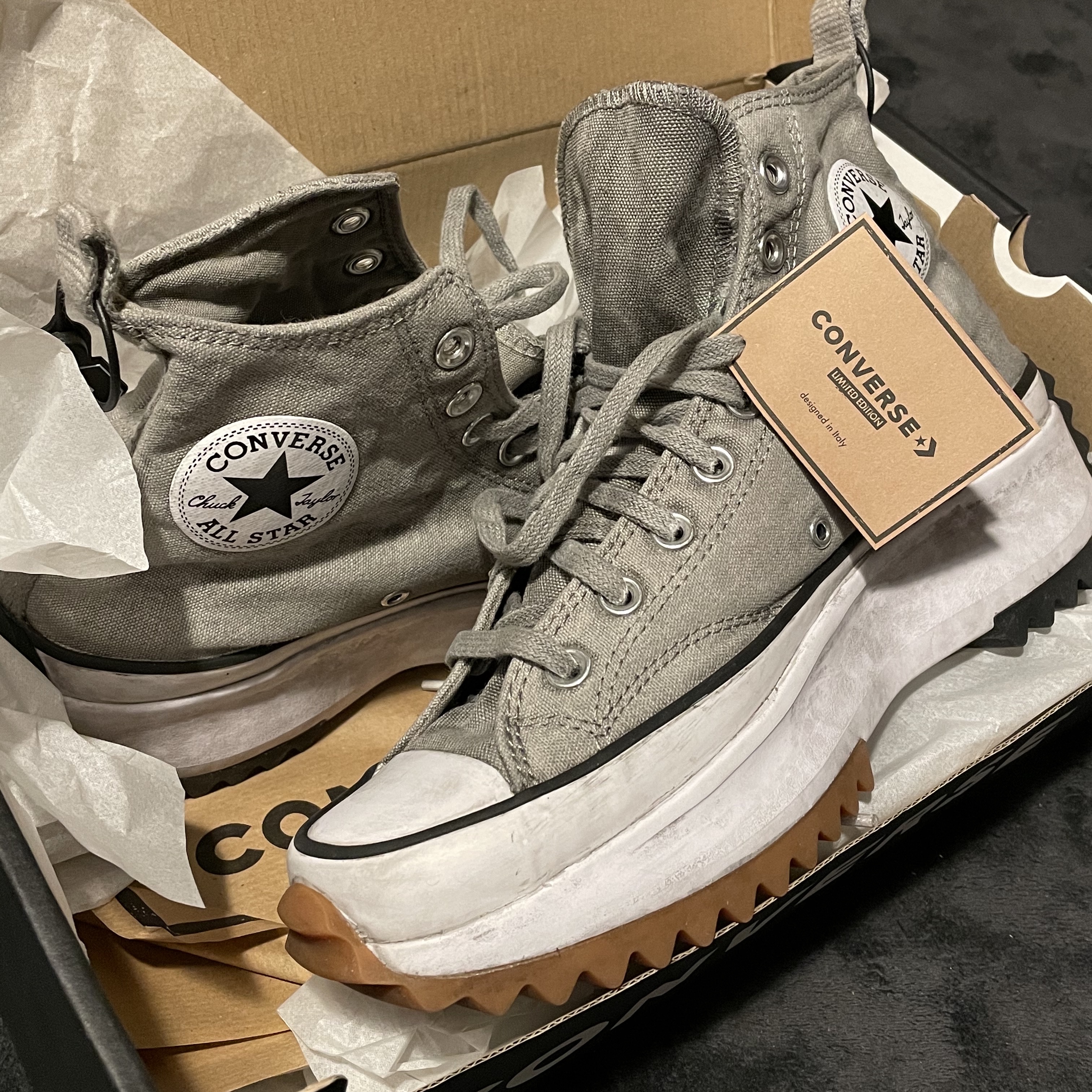 Converse Run Star Hike Hi Smoke 착용 스타일