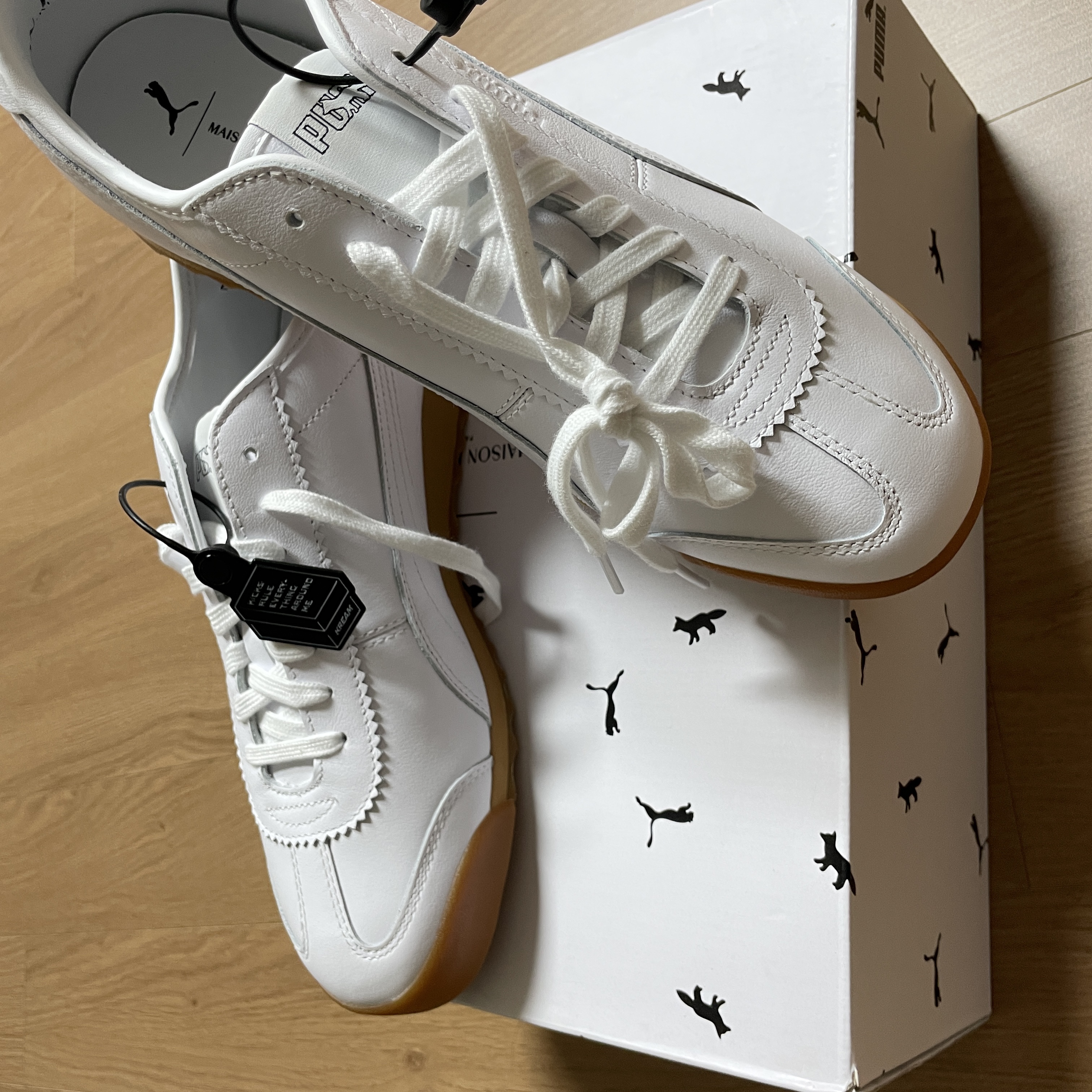 Puma x Maison Kitsune Roma White 착용 스타일 - 1