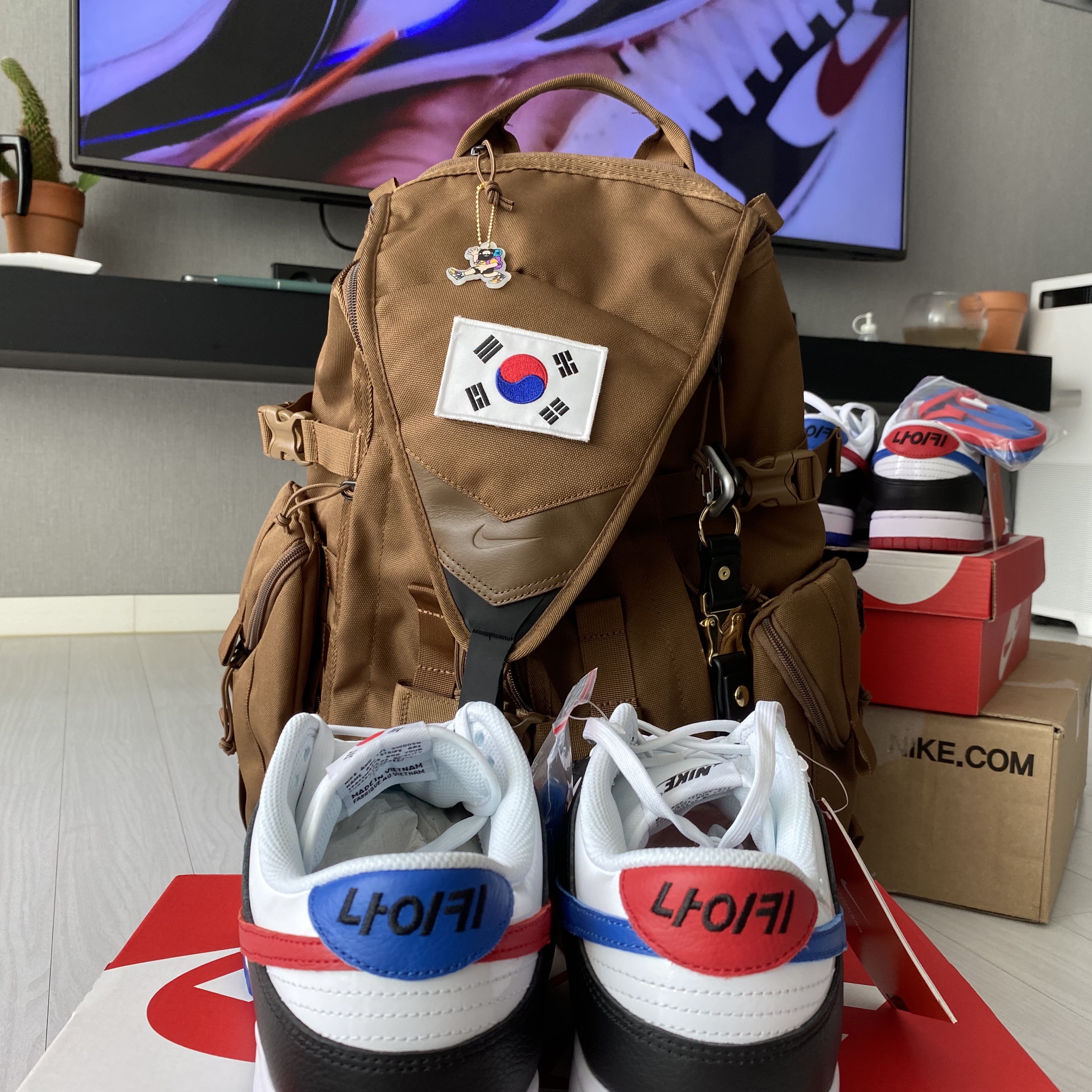 Nike Dunk Low SE Seoul 착용 스타일 - 2
