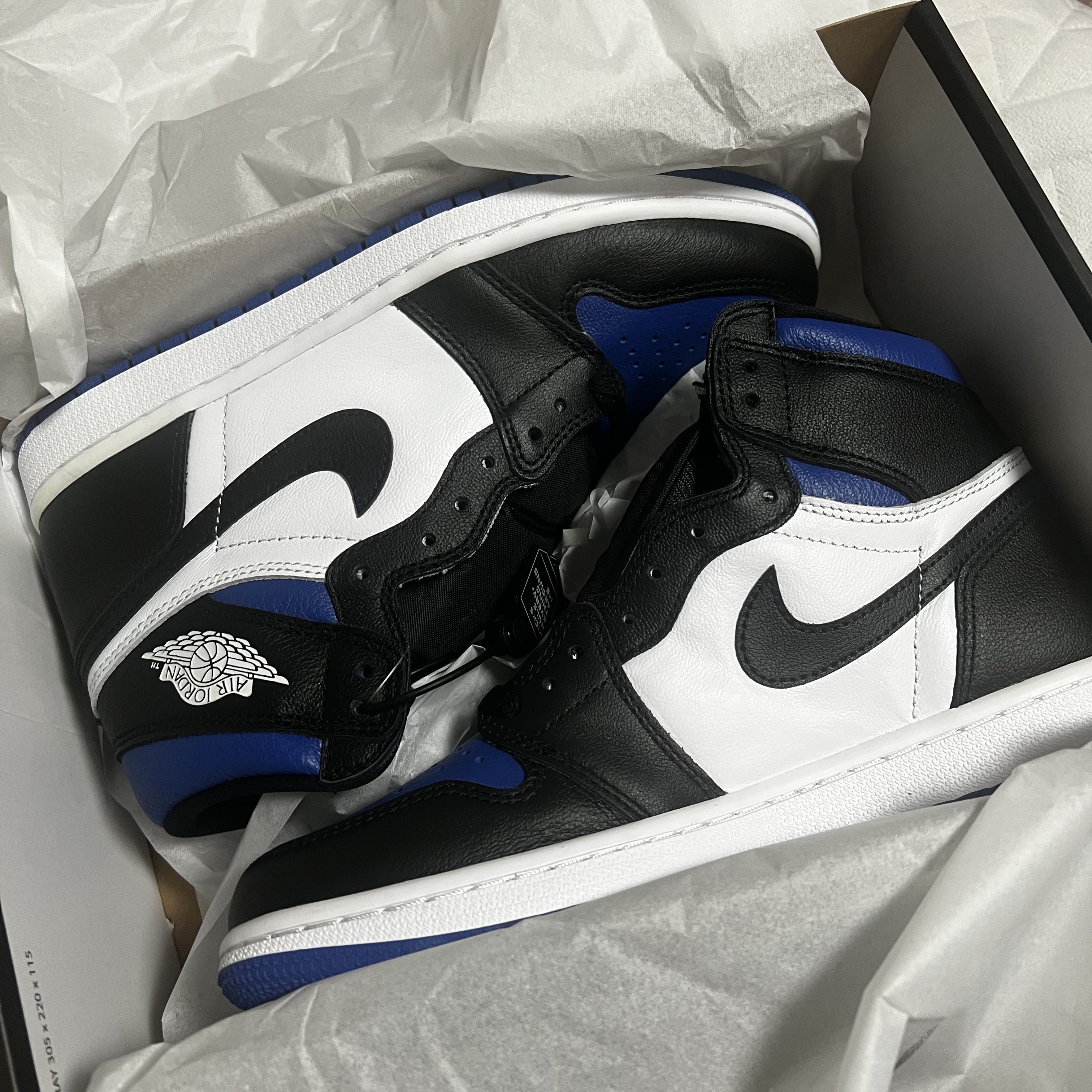 Jordan 1 Retro High OG Royal Toe 착용 스타일