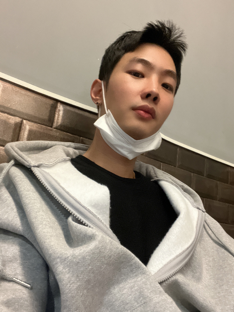 KREAM 프로필 이미지