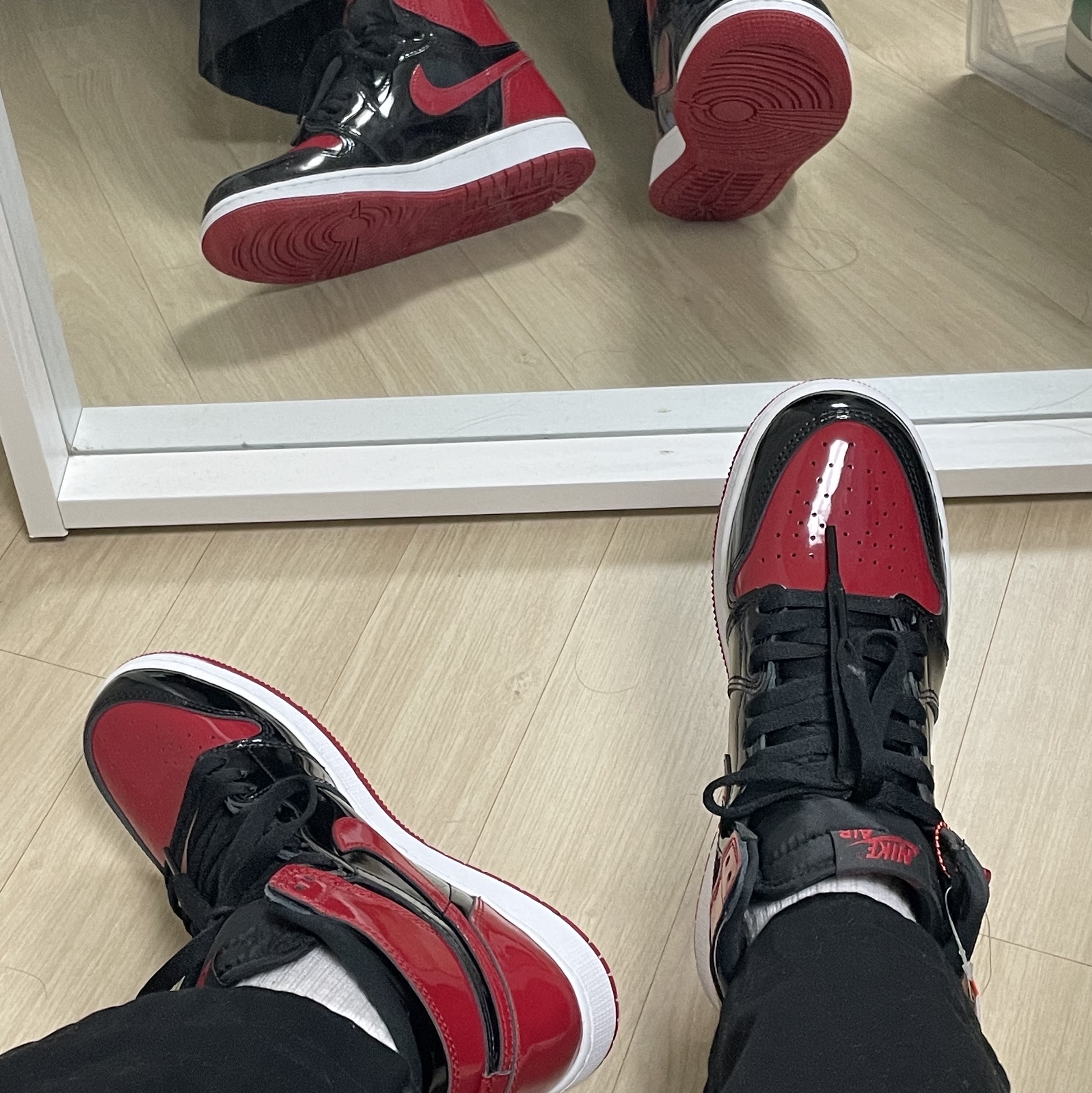 Jordan 1 Retro High OG Patent Bred, (GS) Jordan 1 Retro High OG Patent Bred 착용 스타일 - 3