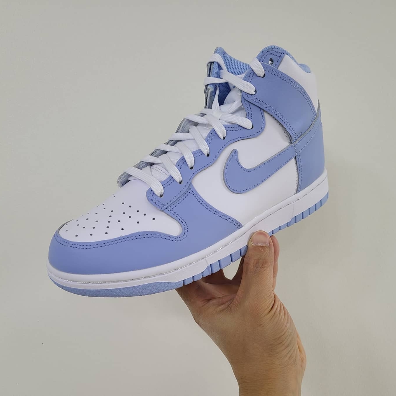 (W) Nike Dunk High Aluminum 착용 스타일 - 1