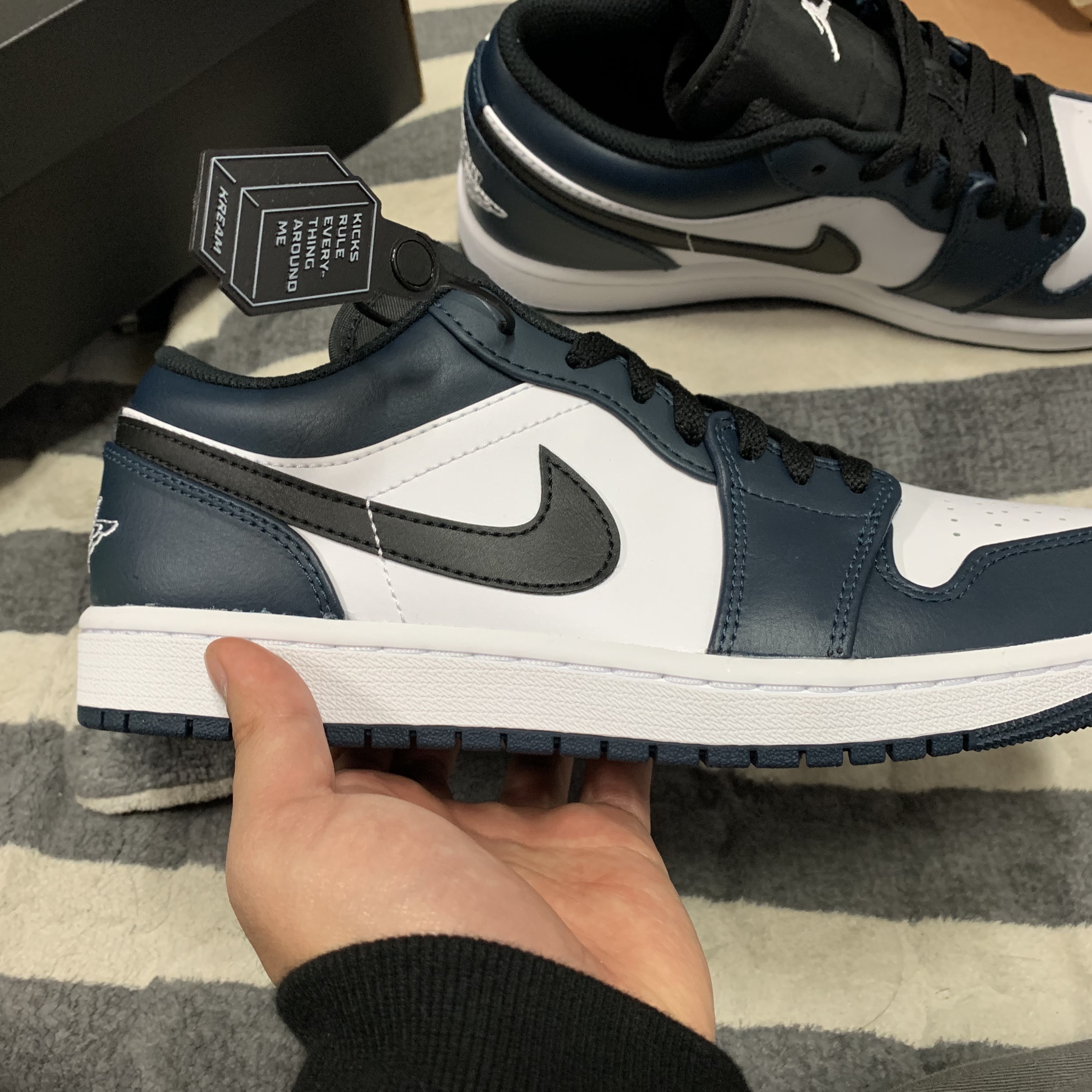Jordan 1 Low Dark Teal 착용 스타일 - 2