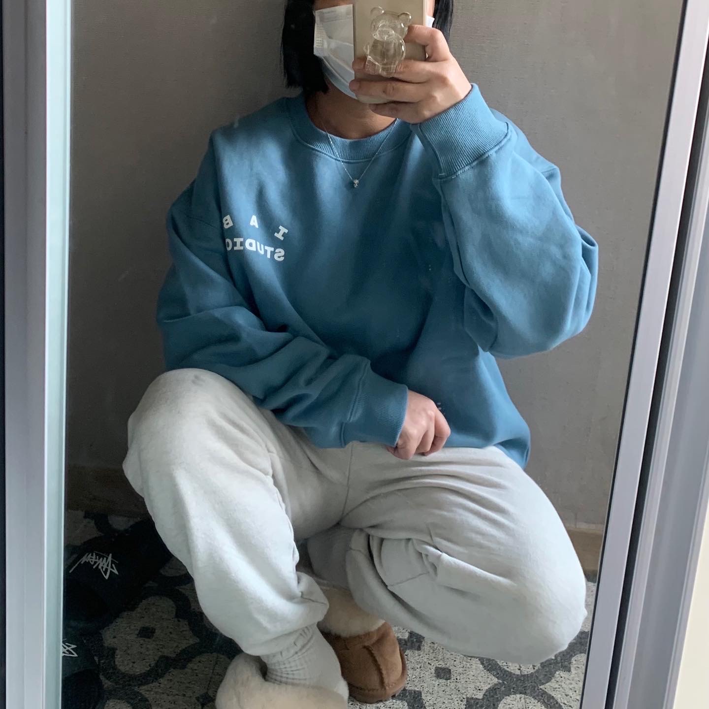 IAB Studio Crewneck Sky Blue, (W) Jordan 1 Low OG Starfish 착용 스타일 - 2
