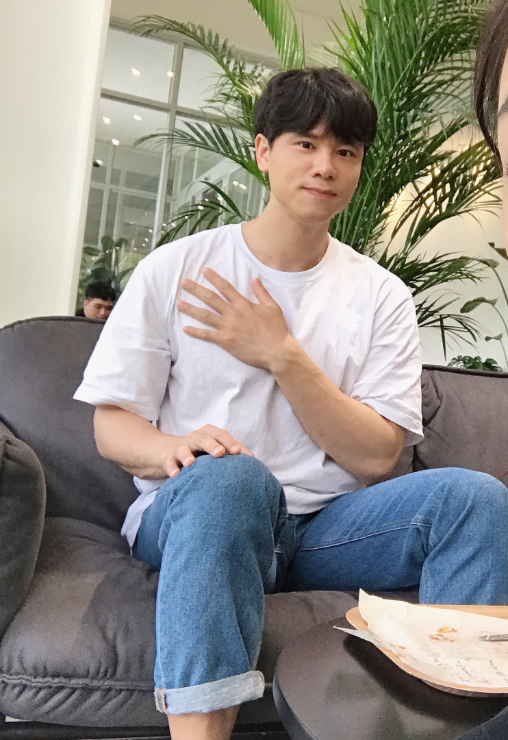 KREAM 프로필 이미지