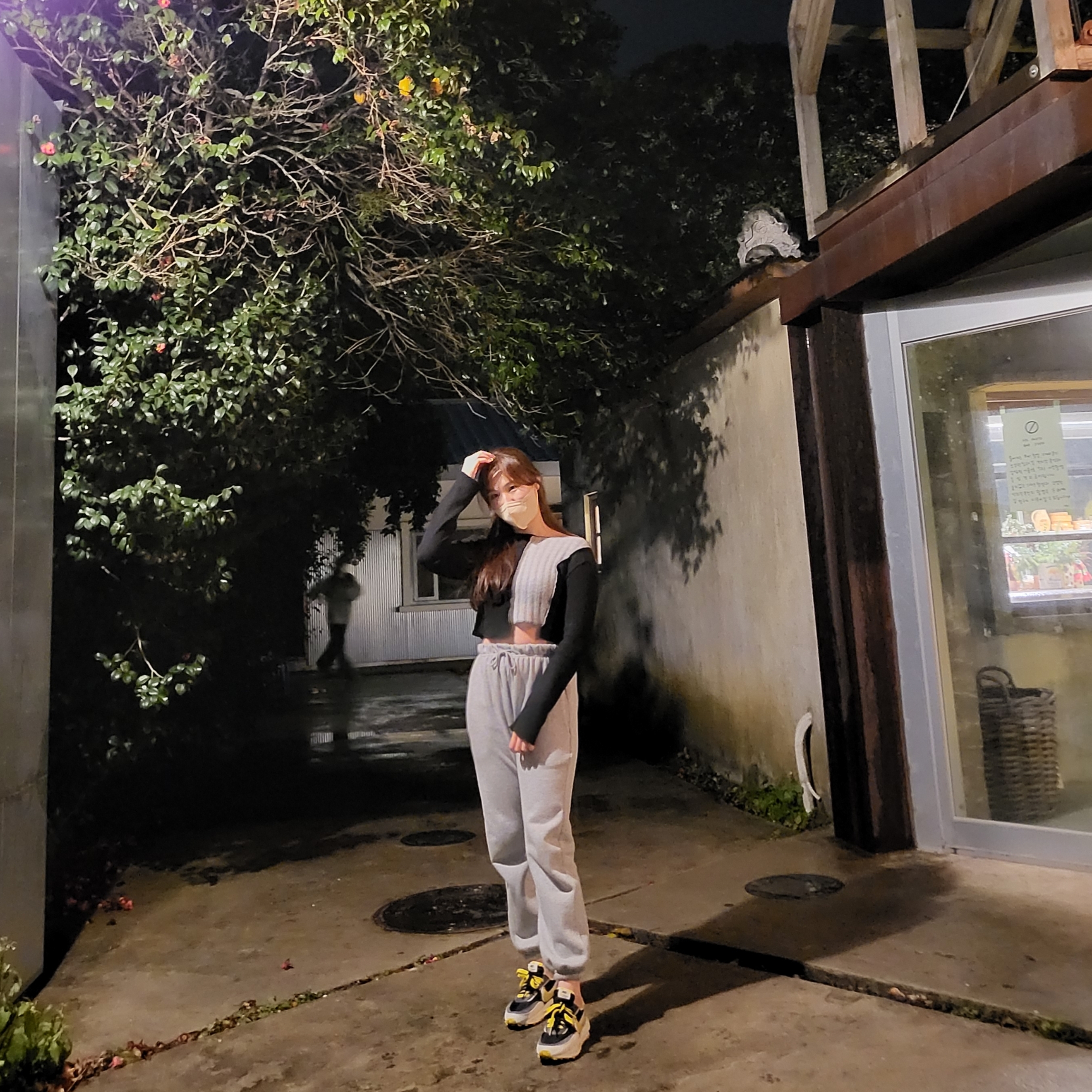 Nike x Sacai x Undercover LDWaffle Black Bright Citron 착용 스타일