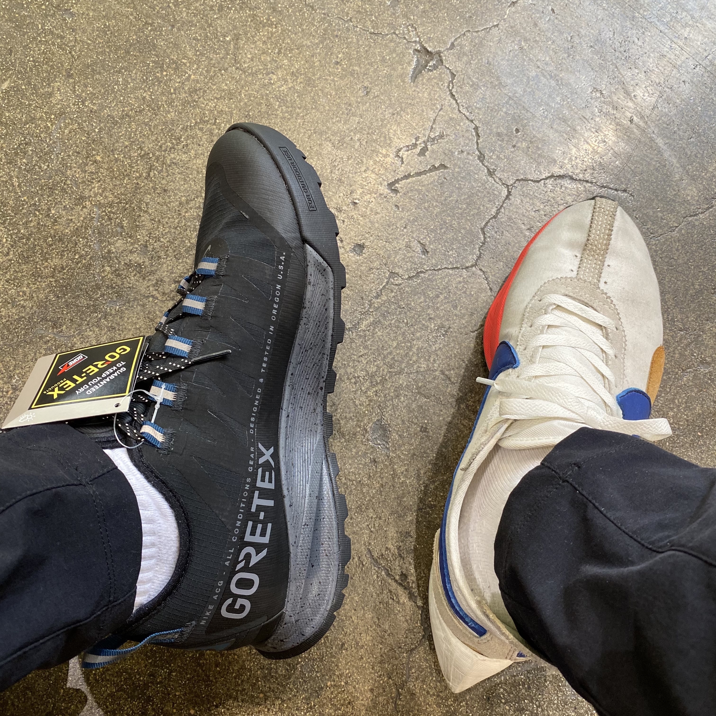 Nike Moon Racer Sail Solar Blue, Nike ACG Polartec Wolf Tree Pants Black - Asia 착용 스타일 - 2