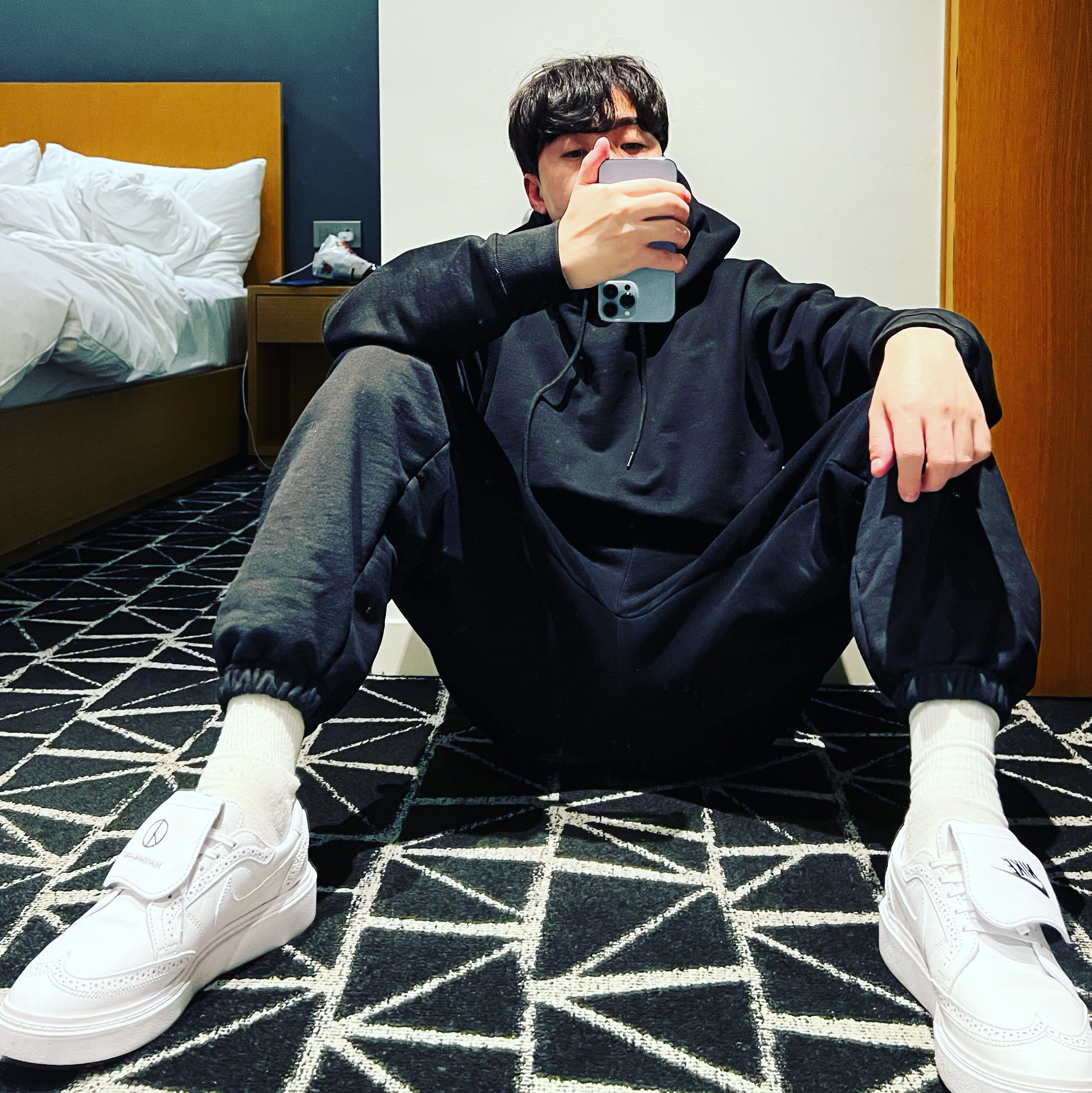Nike x Peaceminusone Kwondo1 White 착용 스타일