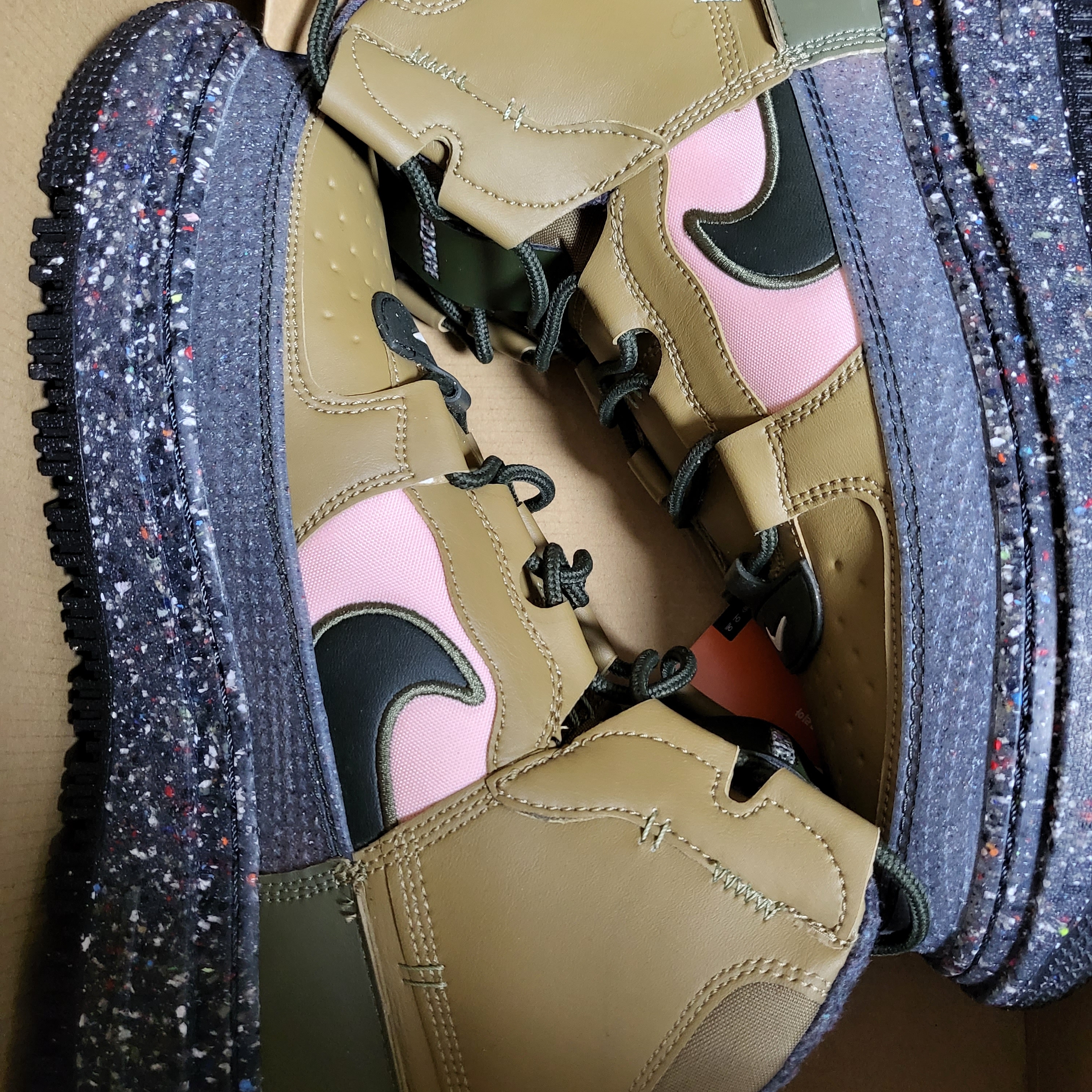 Nike Air Force 1 Boot Next Nature Brown Kelp 착용 스타일