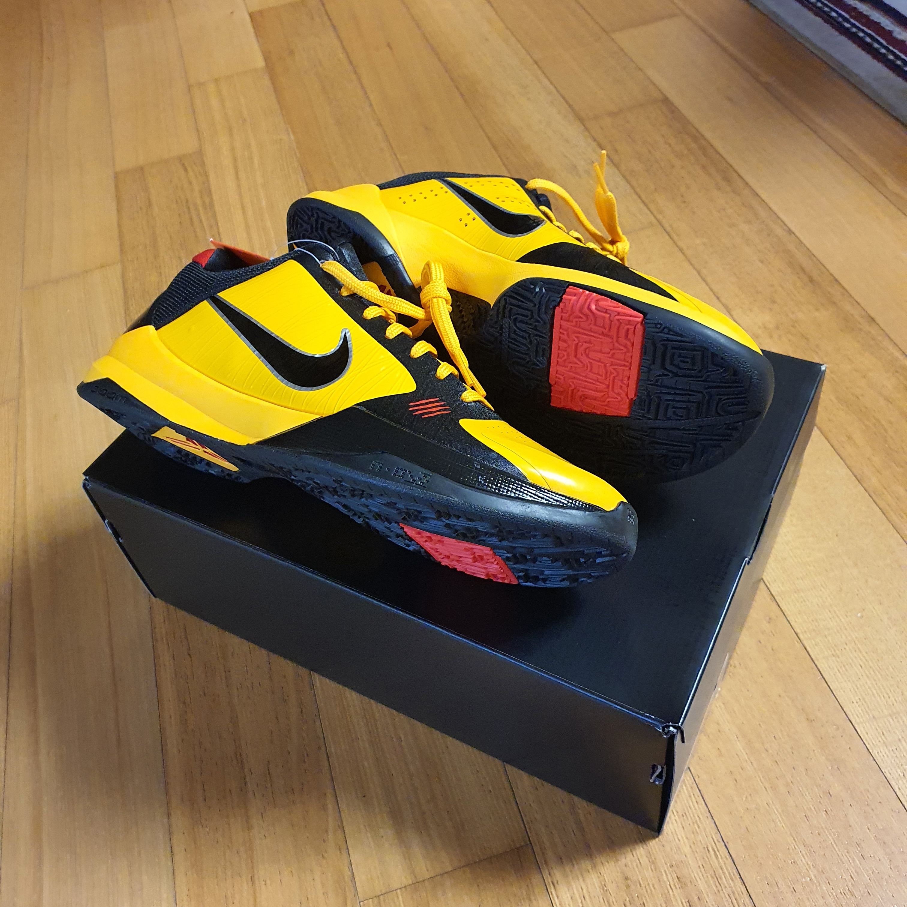Nike Kobe 5 Protro Bruce Lee 착용 스타일 - 5