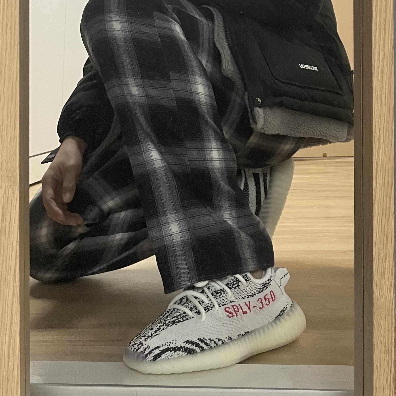 Adidas Yeezy Boost 350 V2 Zebra 2017/2019/2020 착용 스타일 - 1