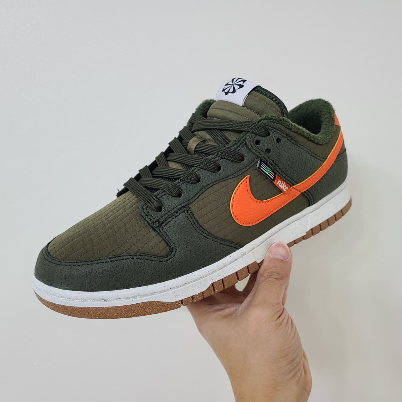Nike Dunk Low Retro Next Nature Sequoia Olive 착용 스타일 - 1