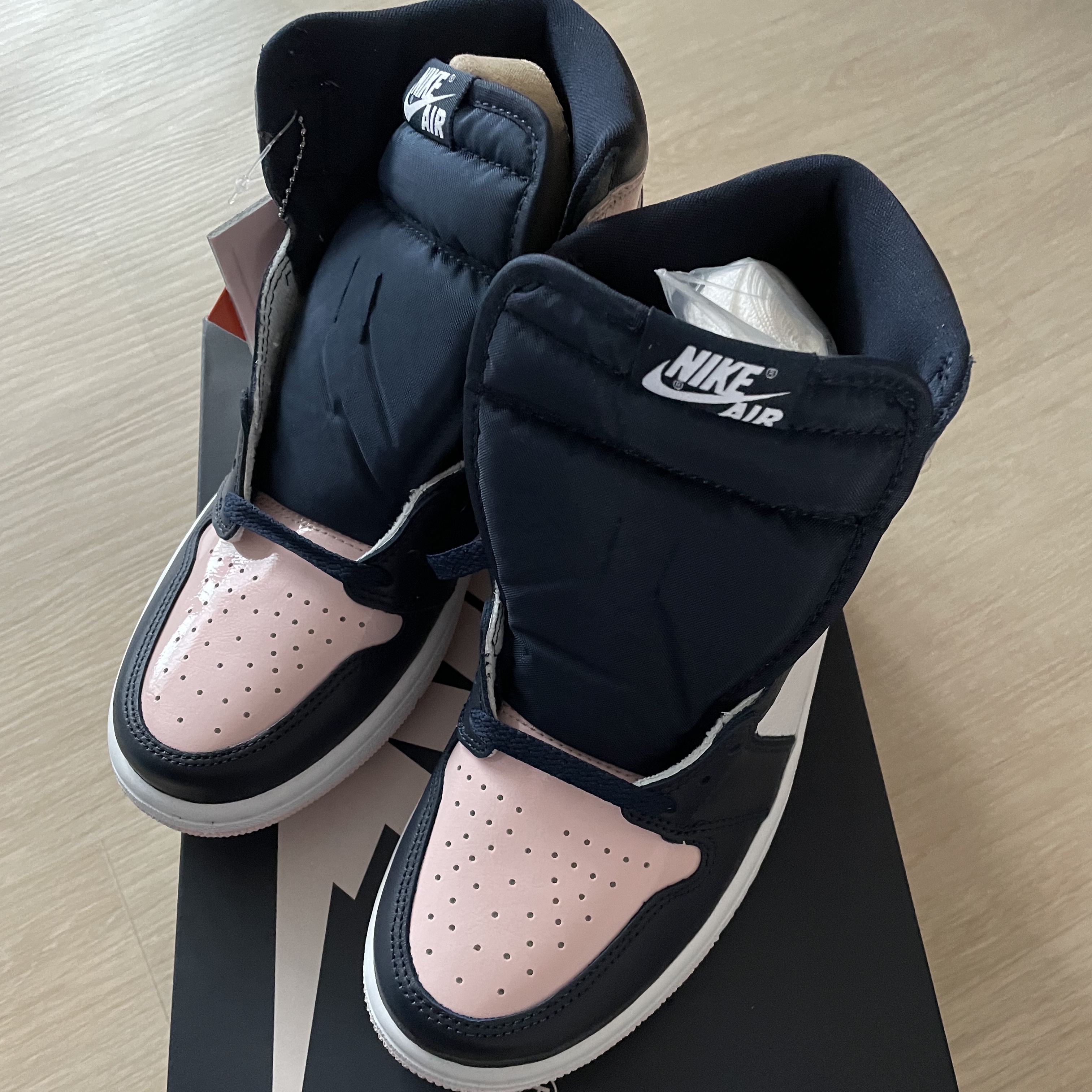 (W) Jordan 1 Retro High OG Atmosphere 착용 스타일 - 2