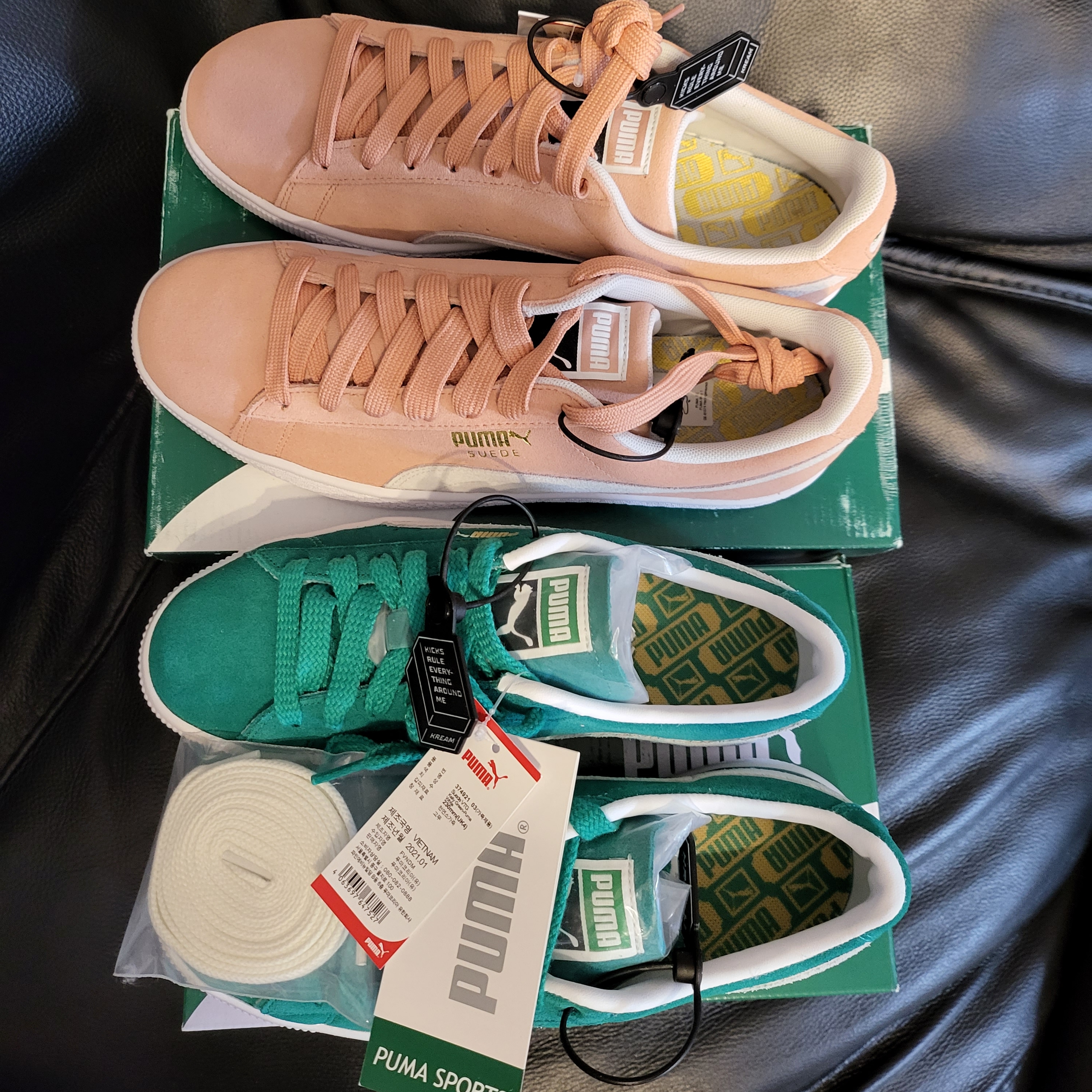 Puma Suede VTG Kelly Green, Puma Suede Classic Muted Clay White 착용 스타일 - 2