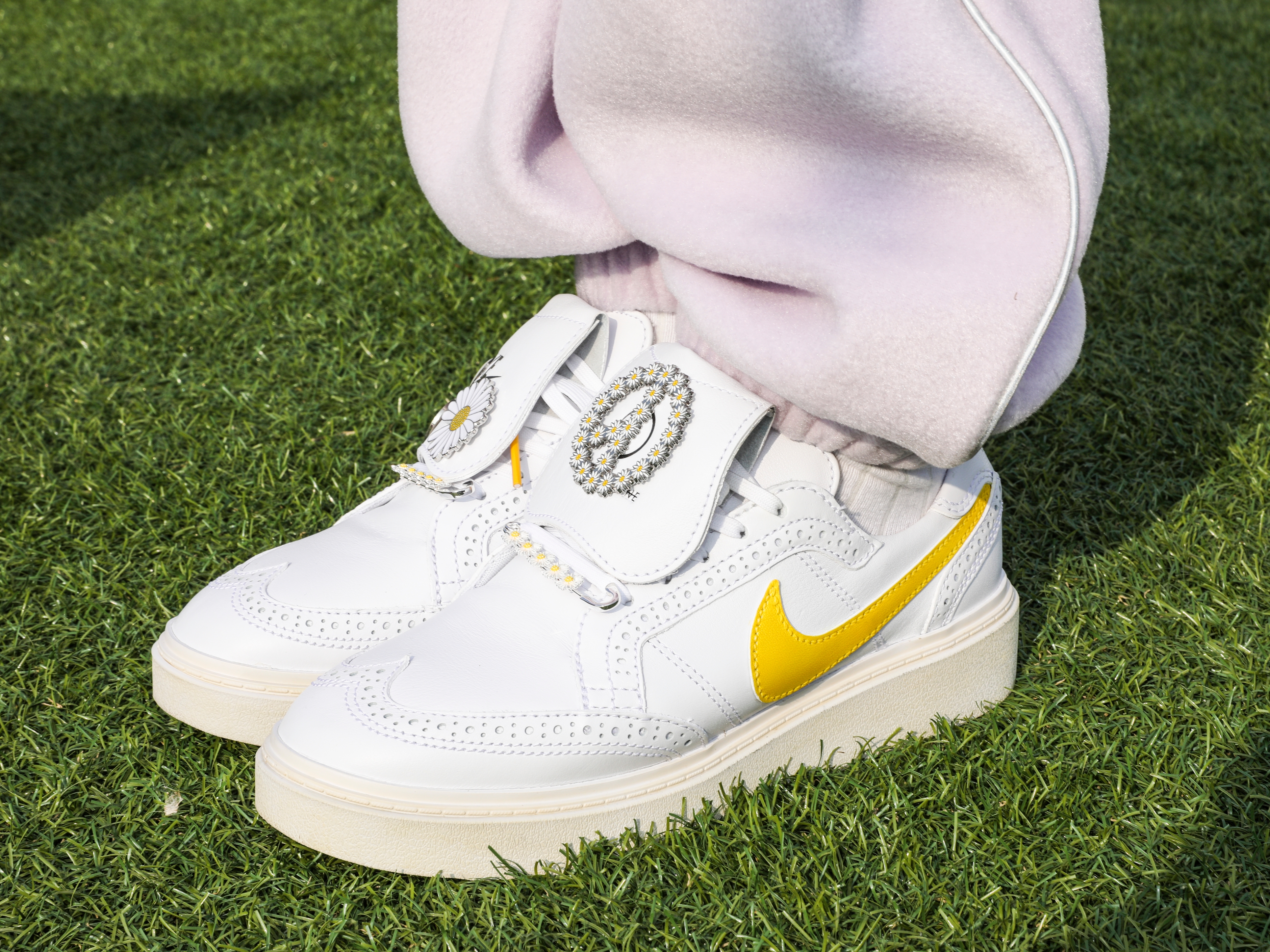 Nike x Peaceminusone Kwondo1 White 착용 스타일 - 1