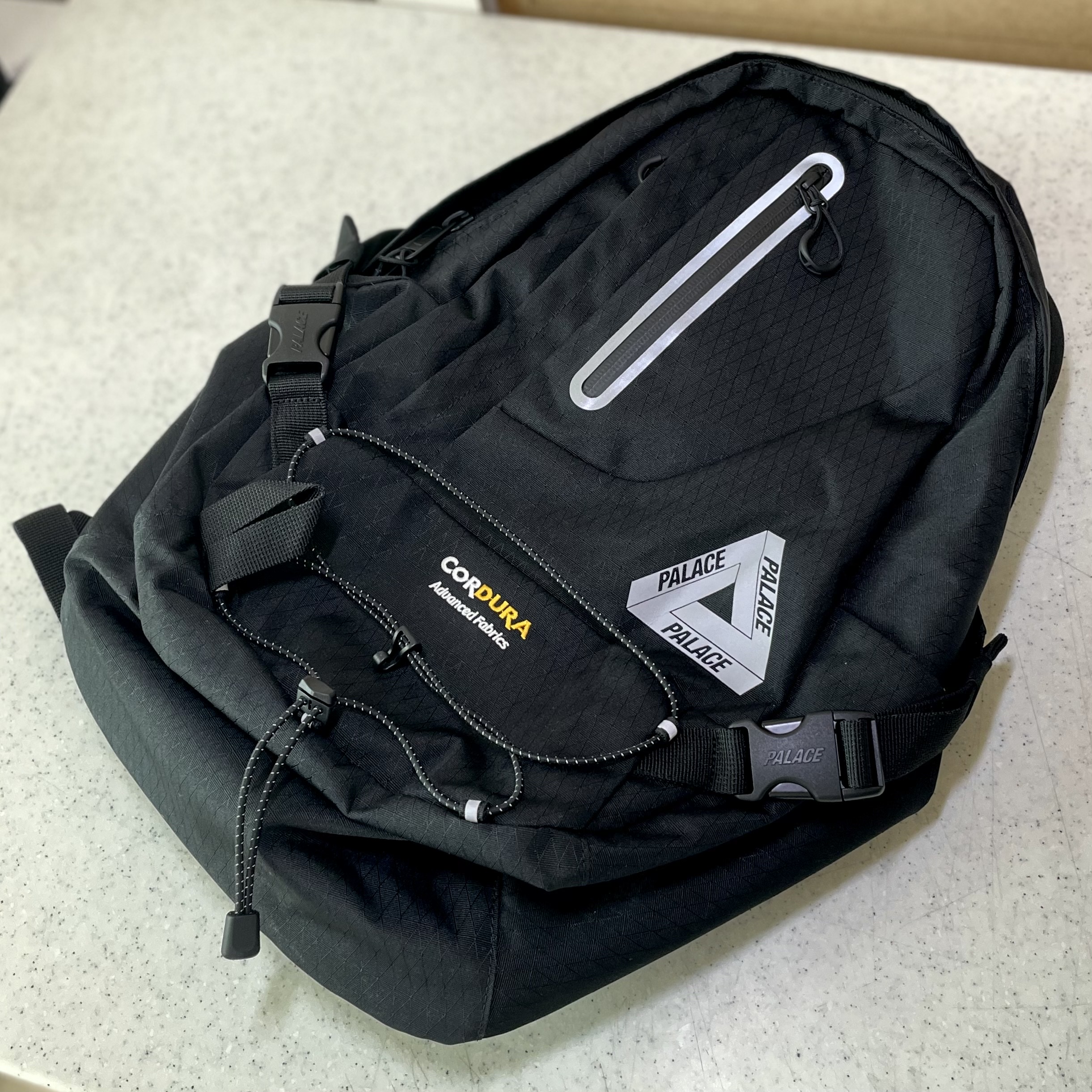 Palace Cordura Double Diamond Backpack Black - 21FW, Palace Cordura Double Diamond Backpack Olive - 21FW 착용 스타일