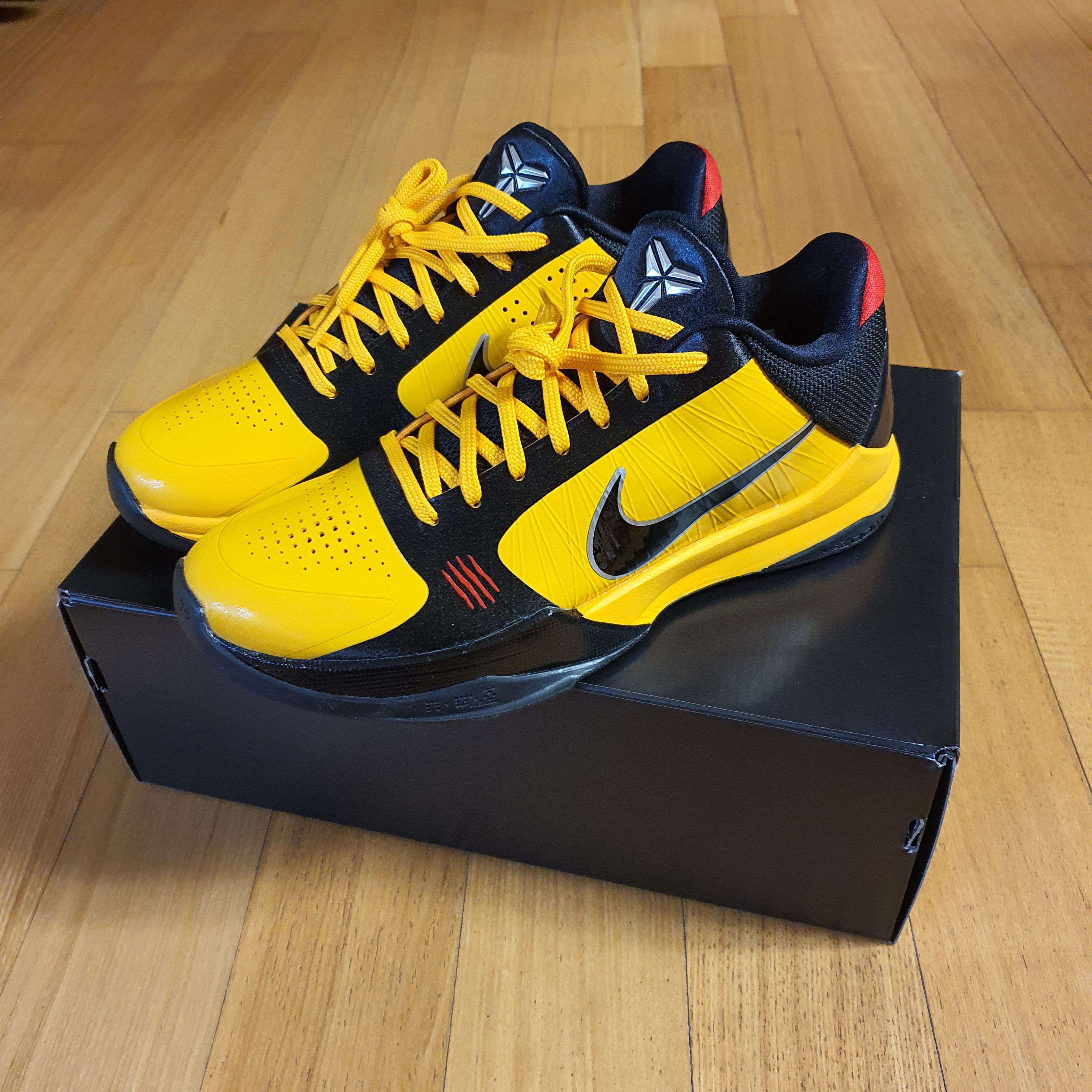 Nike Kobe 5 Protro Bruce Lee 착용 스타일 - 1