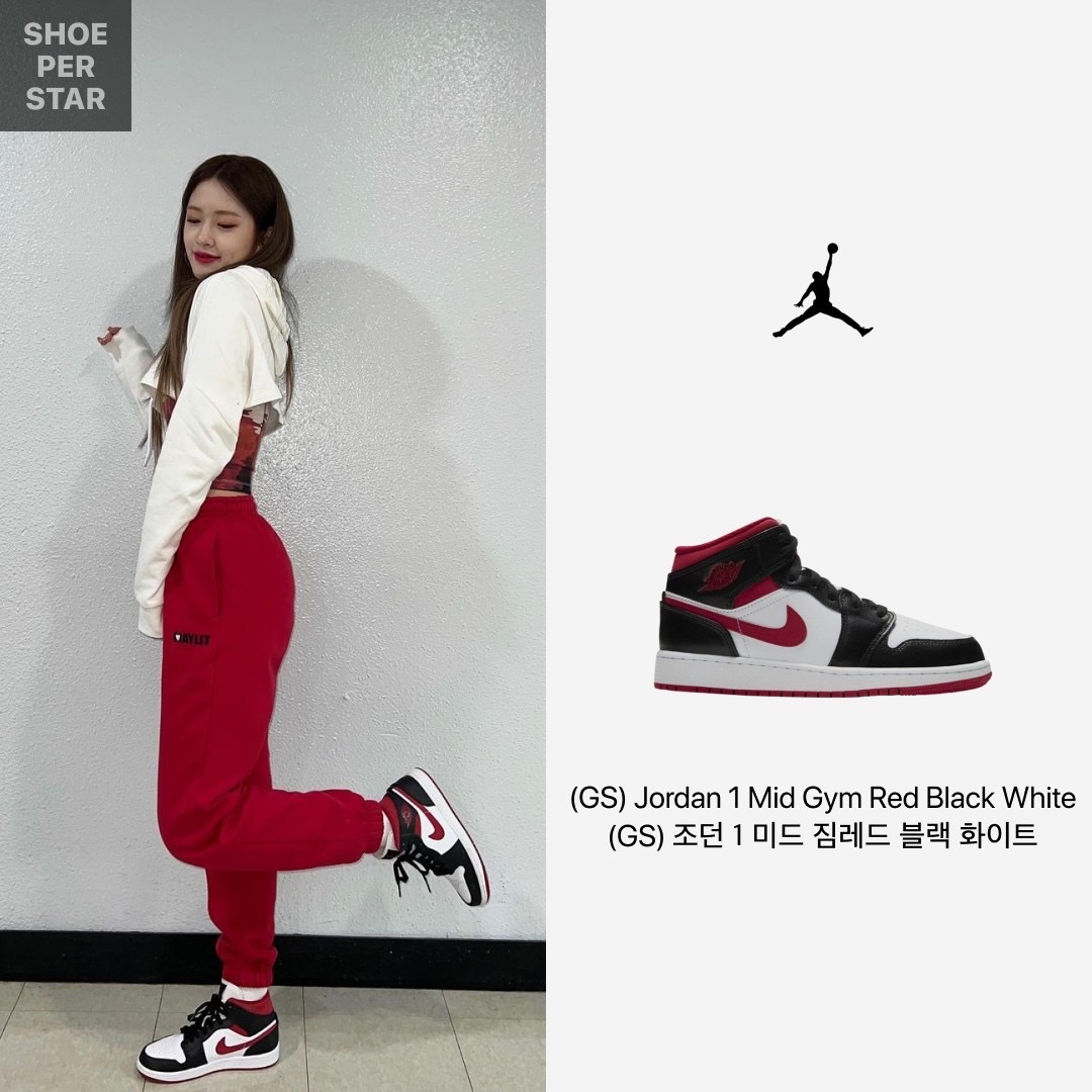 (W) Alexander McQueen Tread Slick Boot Black, (GS) Jordan 1 Mid Gym Red Black White 착용 스타일 - 3