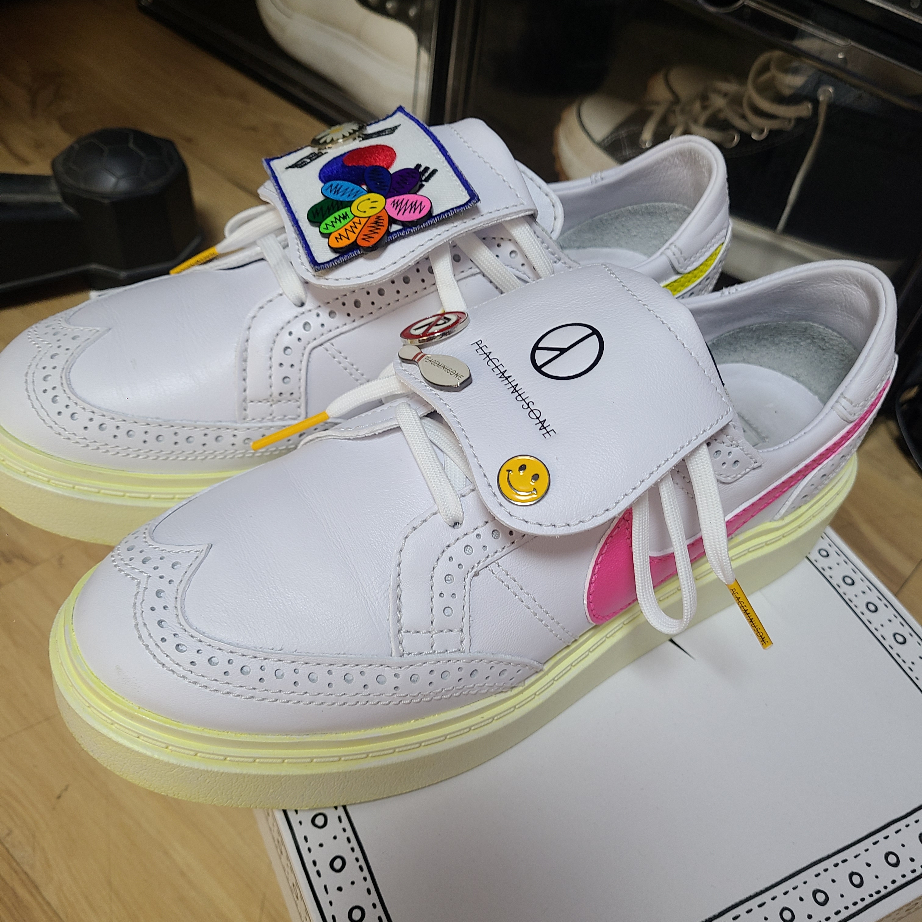 Nike x Peaceminusone Kwondo1 White 착용 스타일 - 3