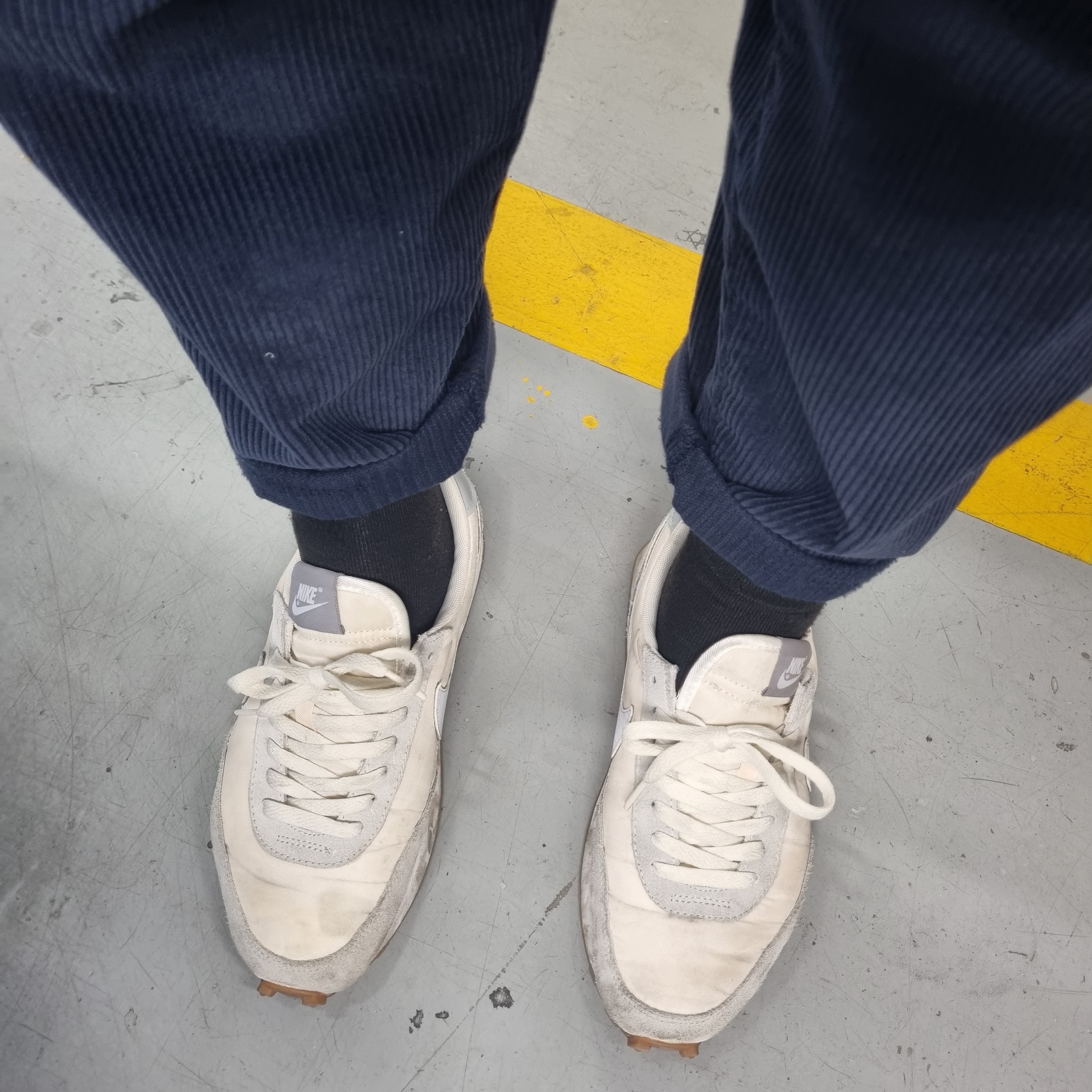 (W) Nike Daybreak Summit White 착용 스타일