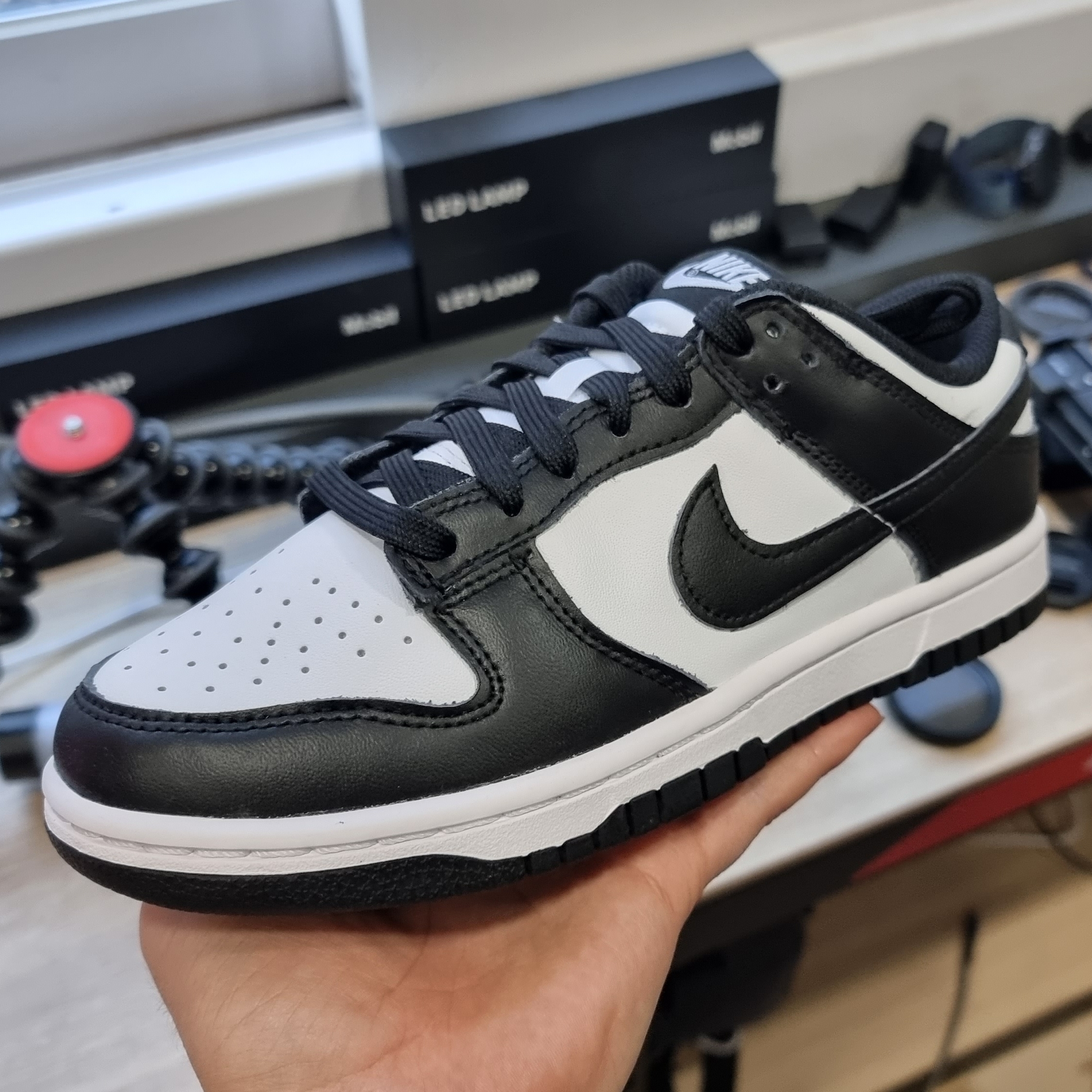 (W) Nike Dunk Low Black 착용 스타일