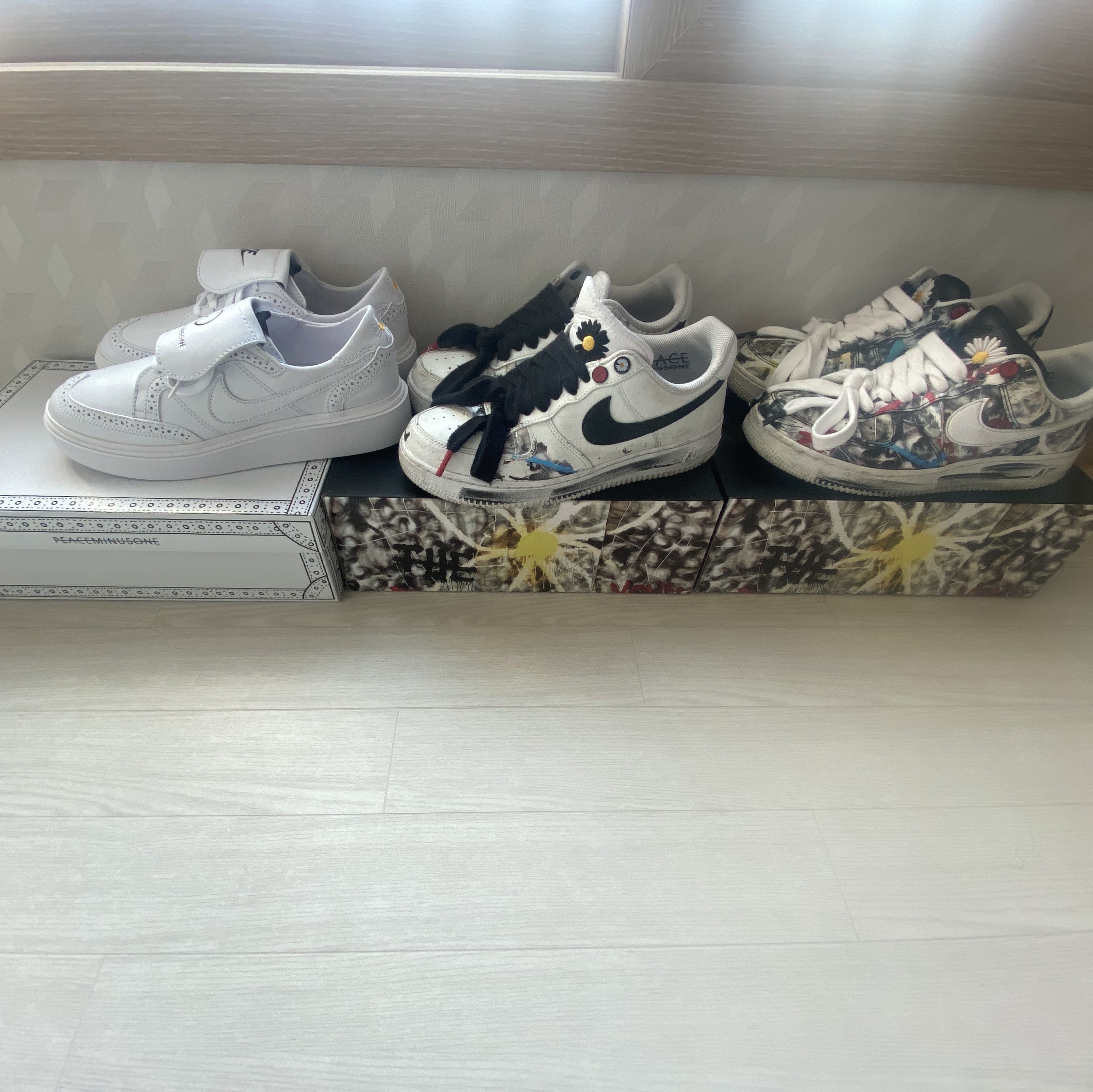 Nike x Peaceminusone Kwondo1 White, Nike x Peaceminusone Air Force 1 Low Para-Noise 2.0 착용 스타일
