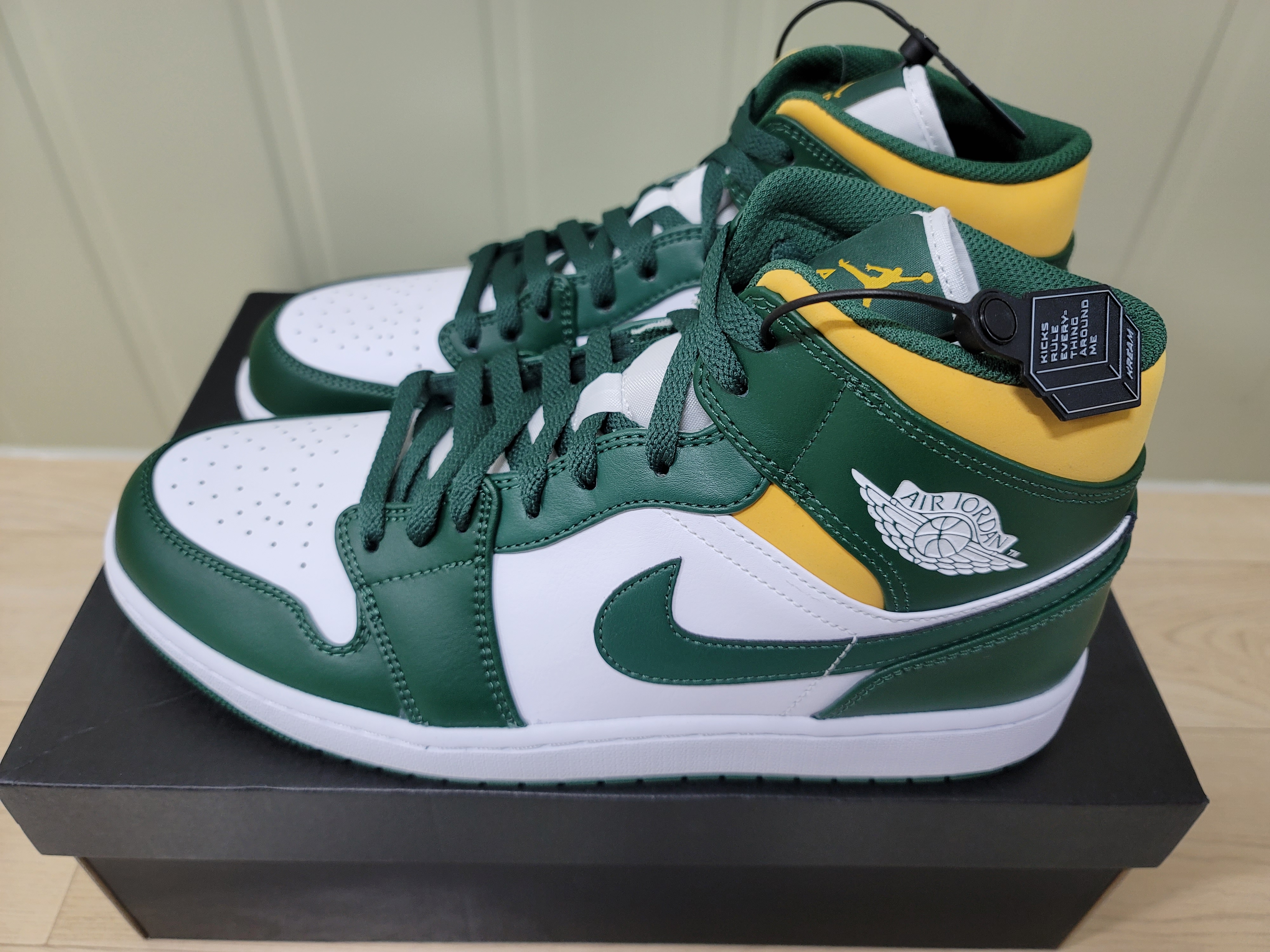 Jordan 1 Mid Sonics 2021 착용 스타일