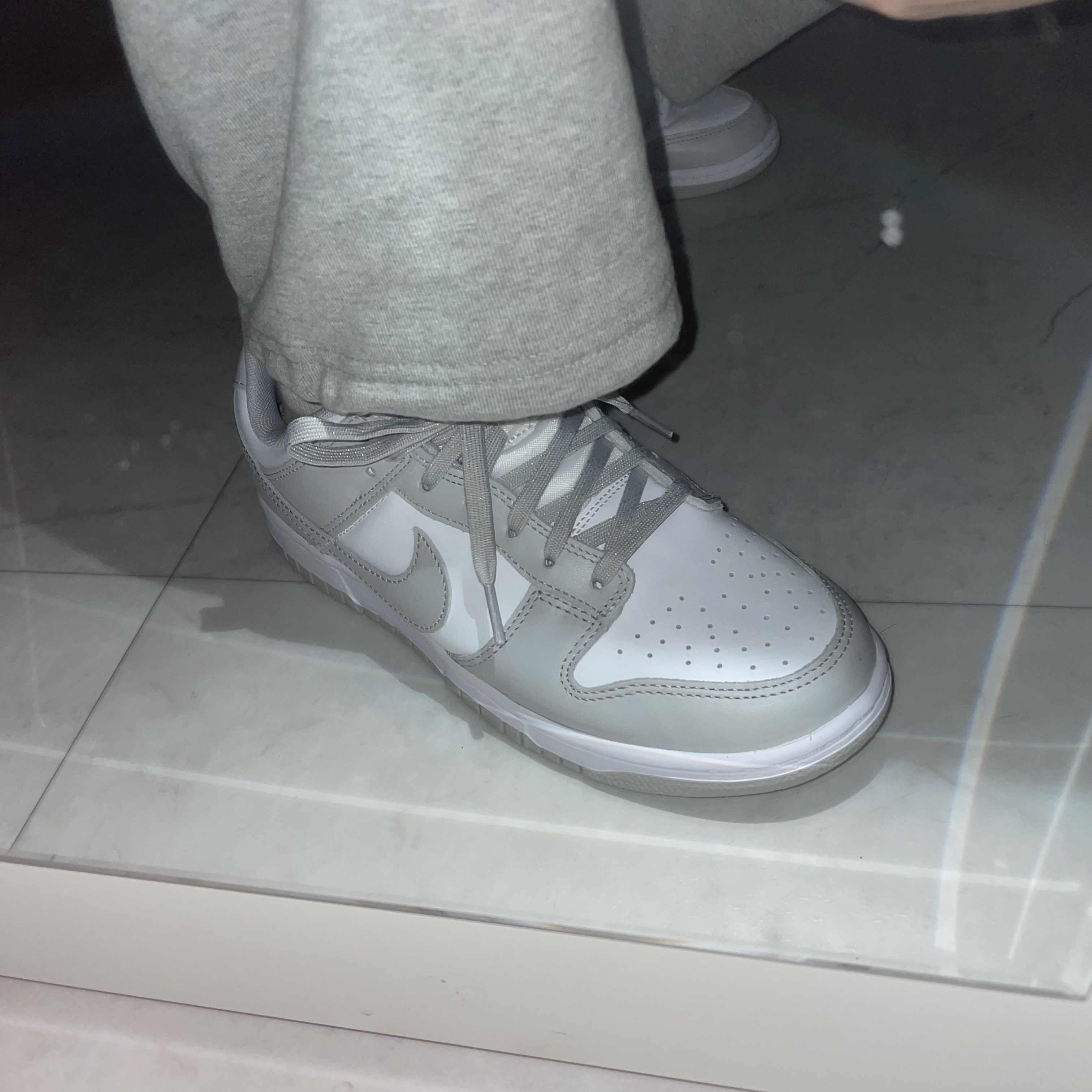 Nike Dunk Low Retro Grey Fog 착용 스타일 - 2