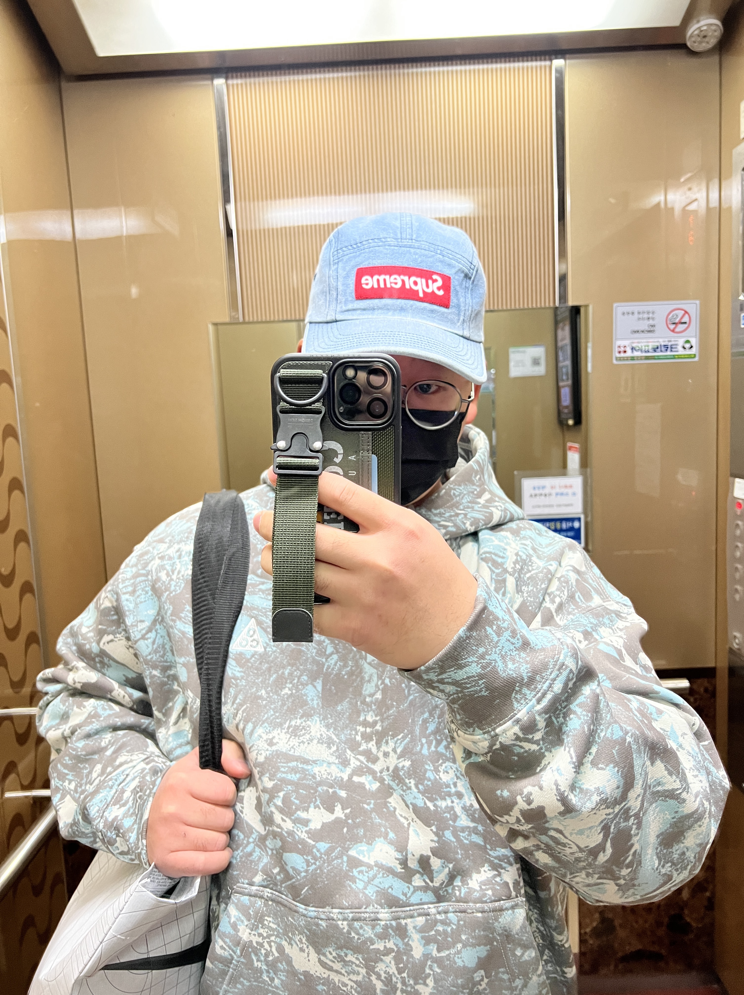 Nike ACG Therma-Fit Fleece Allover Print Pullover Hoodie Light Bone - Asia 착용 스타일