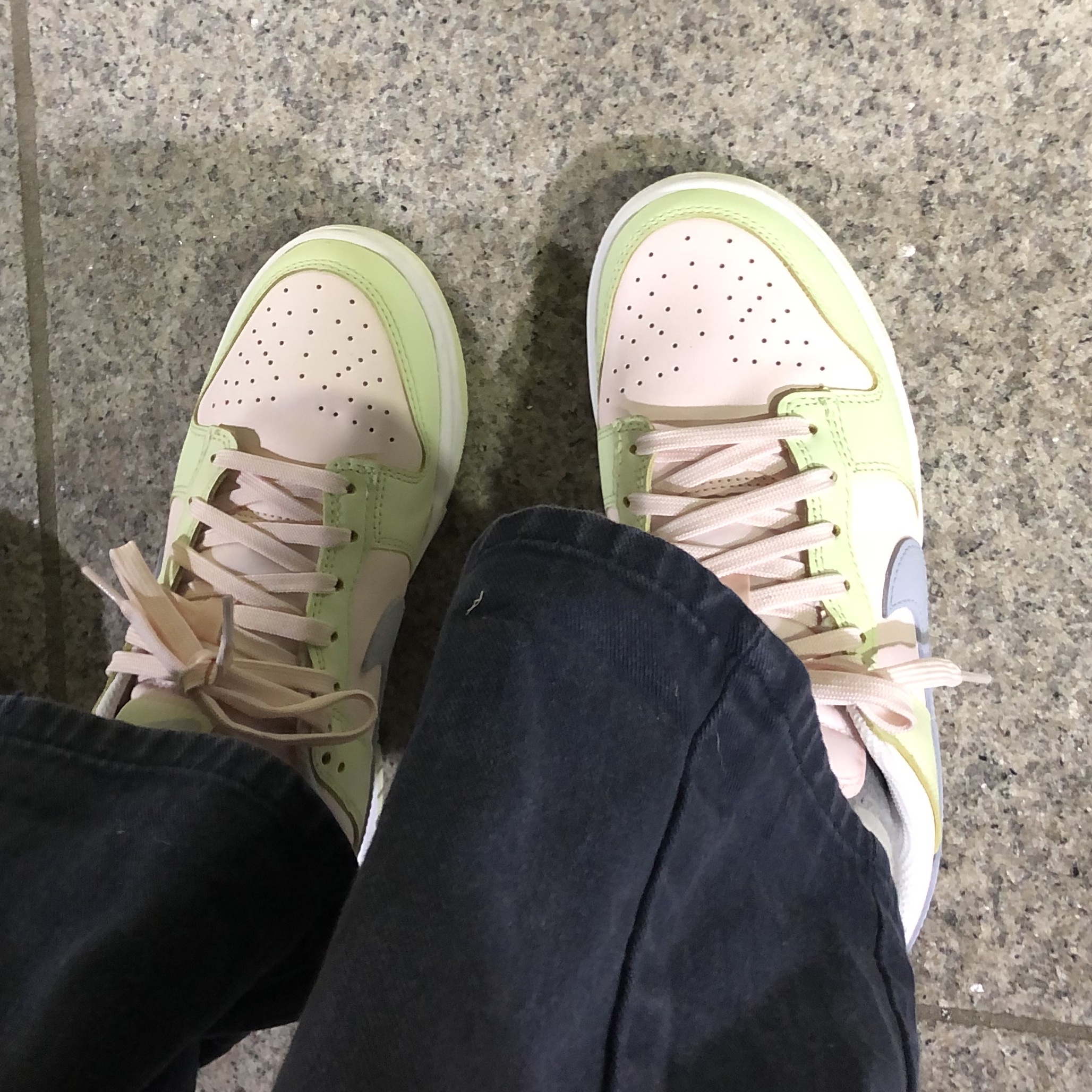 (W) Nike Dunk Low Light Soft Pink 착용 스타일