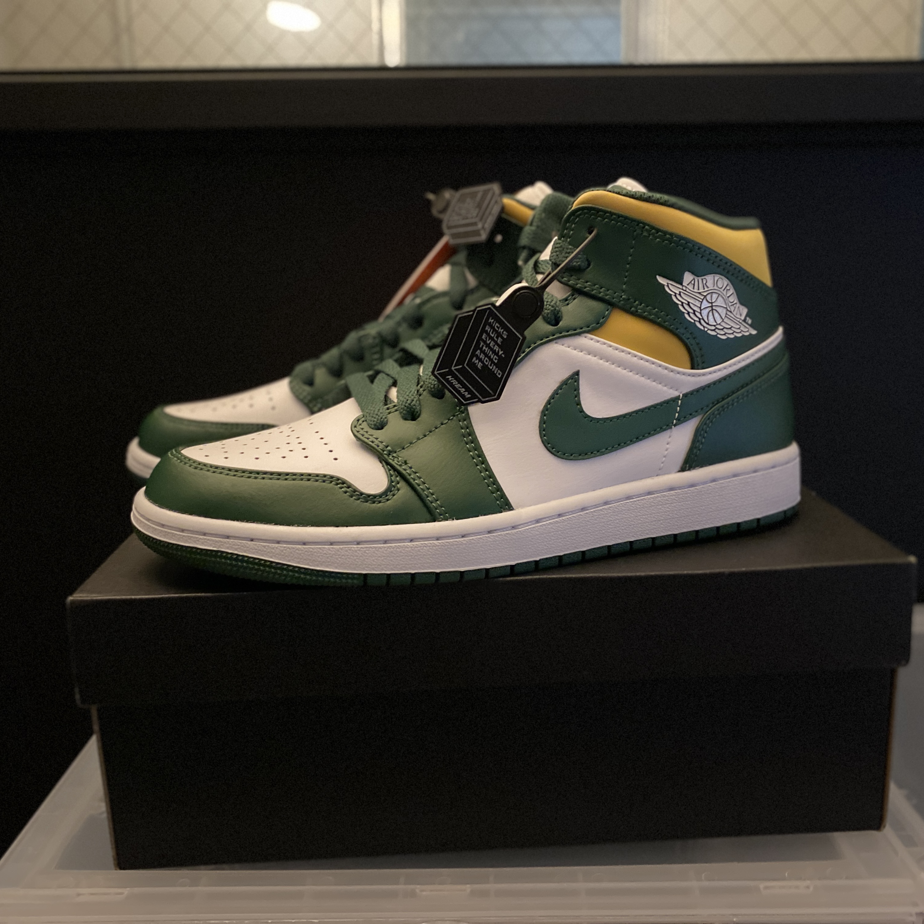 Jordan 1 Mid Sonics 2021 착용 스타일