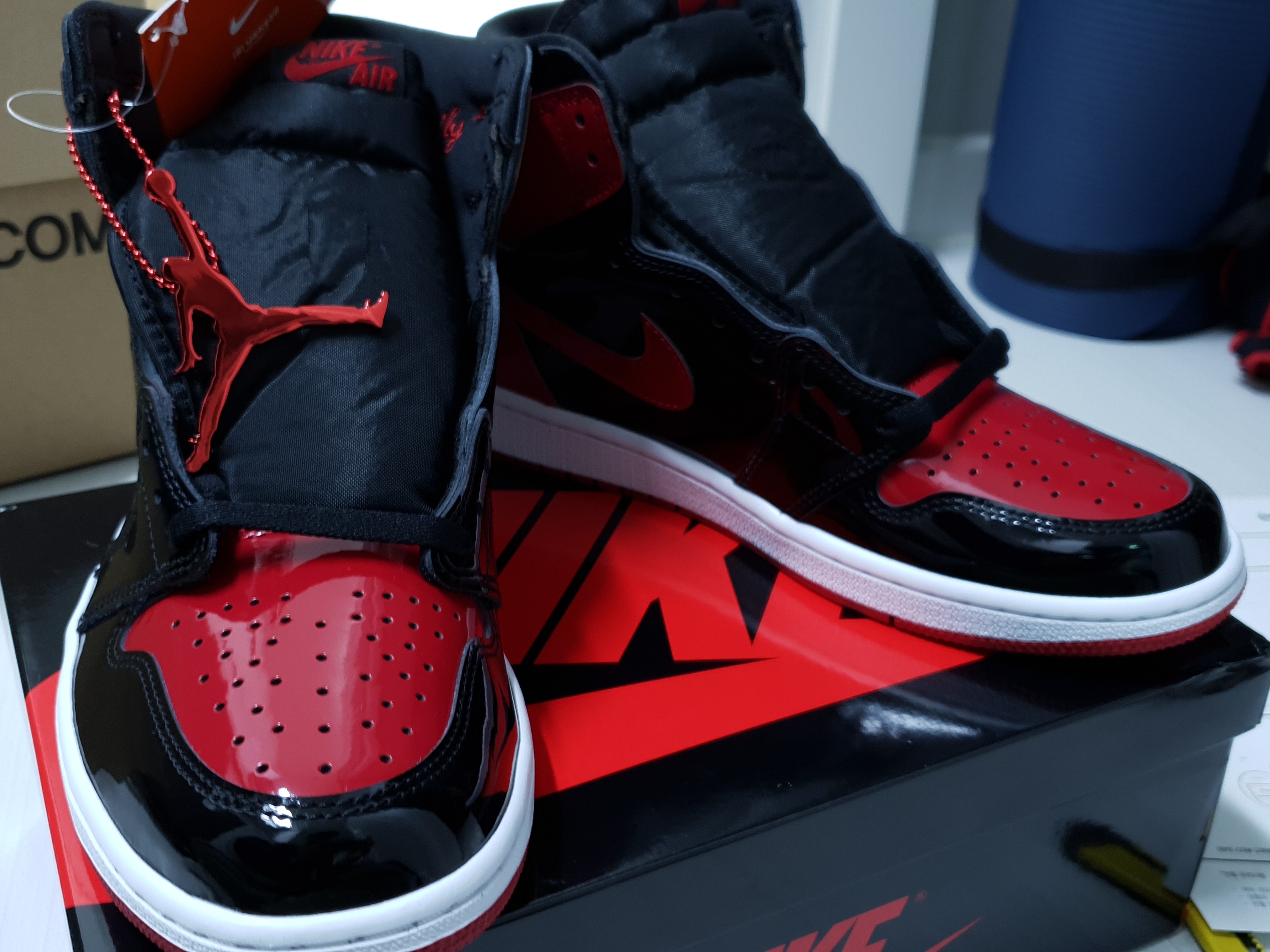 Jordan 1 Retro High OG Patent Bred 착용 스타일