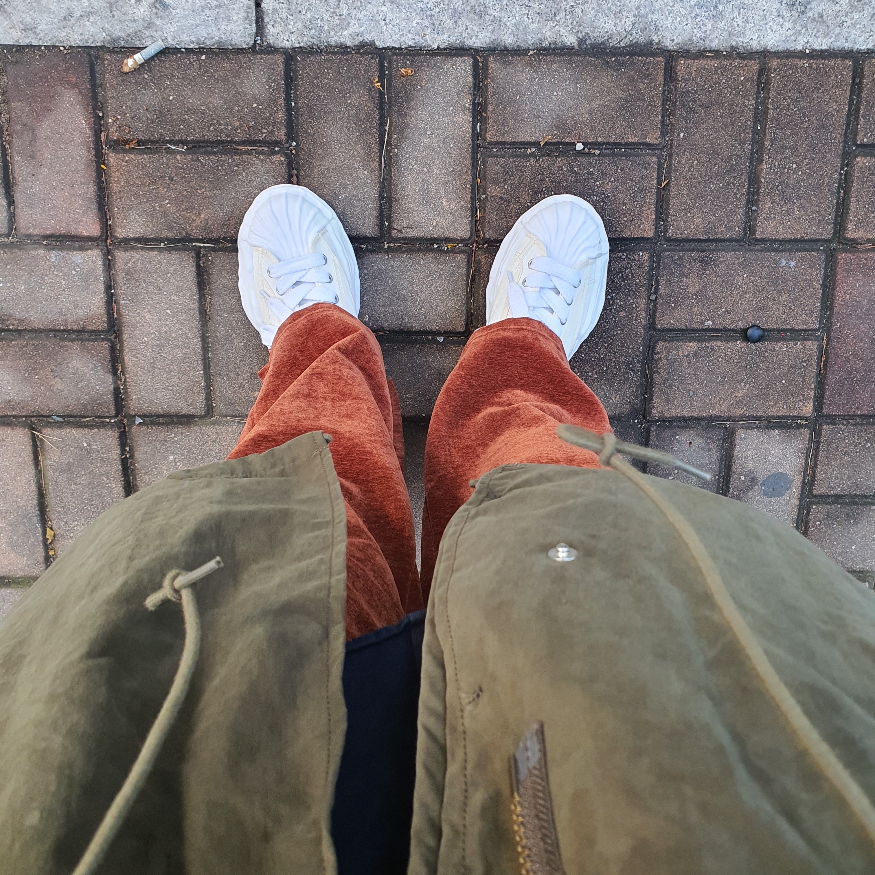 Maison Mihara Yasuhiro Blakey OG Sole Canvas Low-top Sneakers White 착용 스타일
