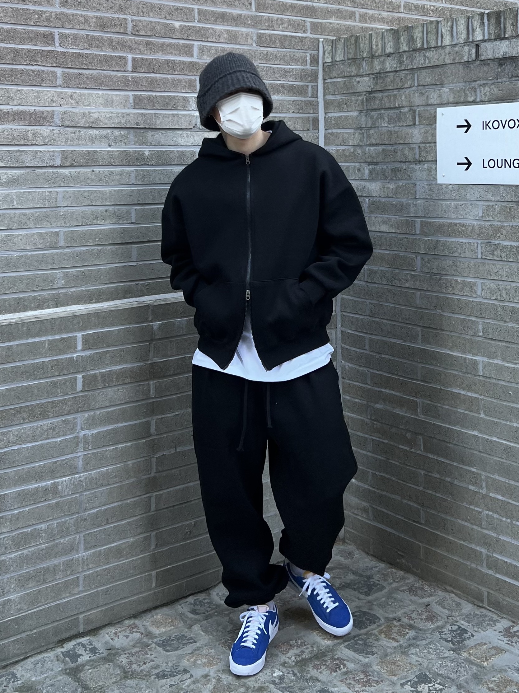 Nike x Sacai Blazer Low Classic Green, Nike x Sacai Blazer Low Iron Grey 착용 스타일 - 2