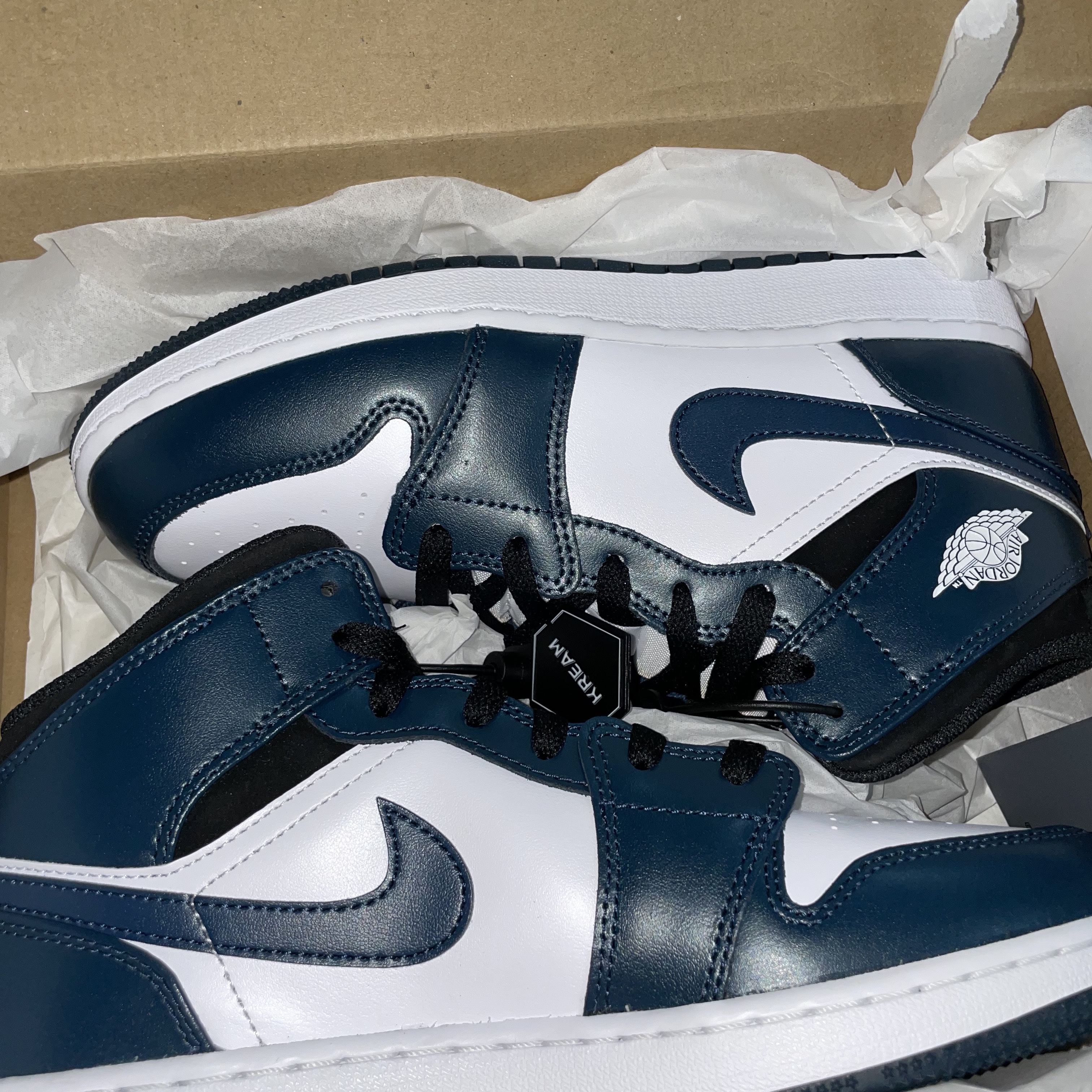 (GS) Jordan 1 Mid Dark Teal, Jordan 1 Mid Dark Teal 착용 스타일