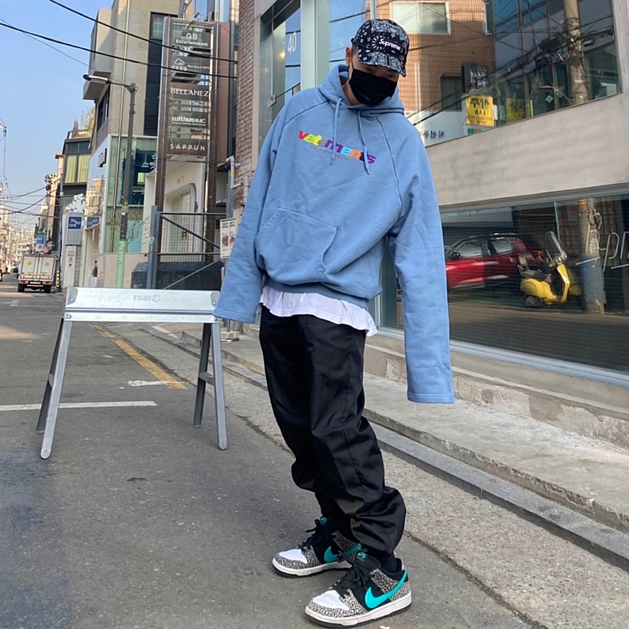 Supreme Bandana Camp Cap Black - 21SS, Nike SB Dunk Low Pro Clear Jade 착용 스타일 - 1