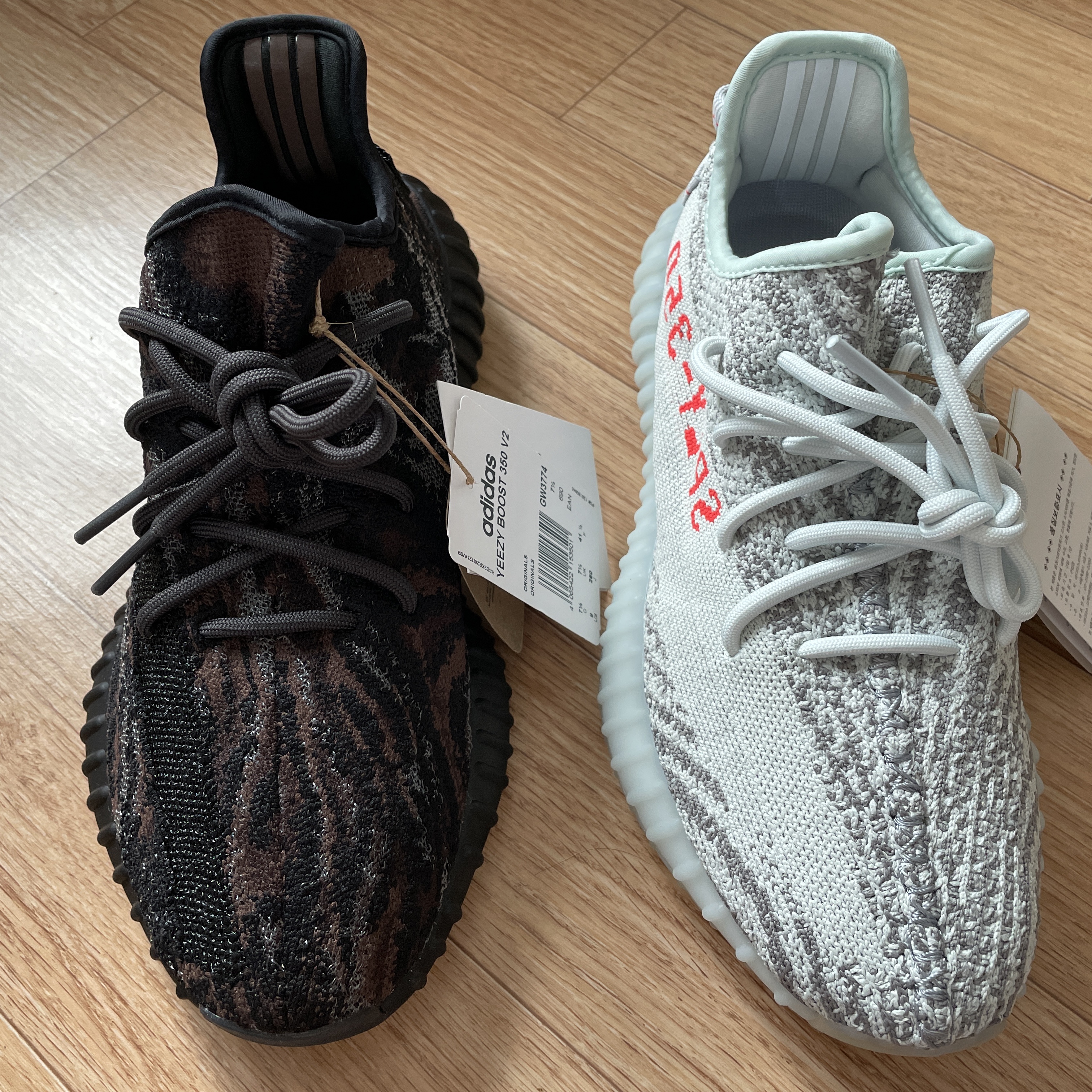 Adidas Yeezy Boost 350 V2 MX Rock 착용 스타일 - 5