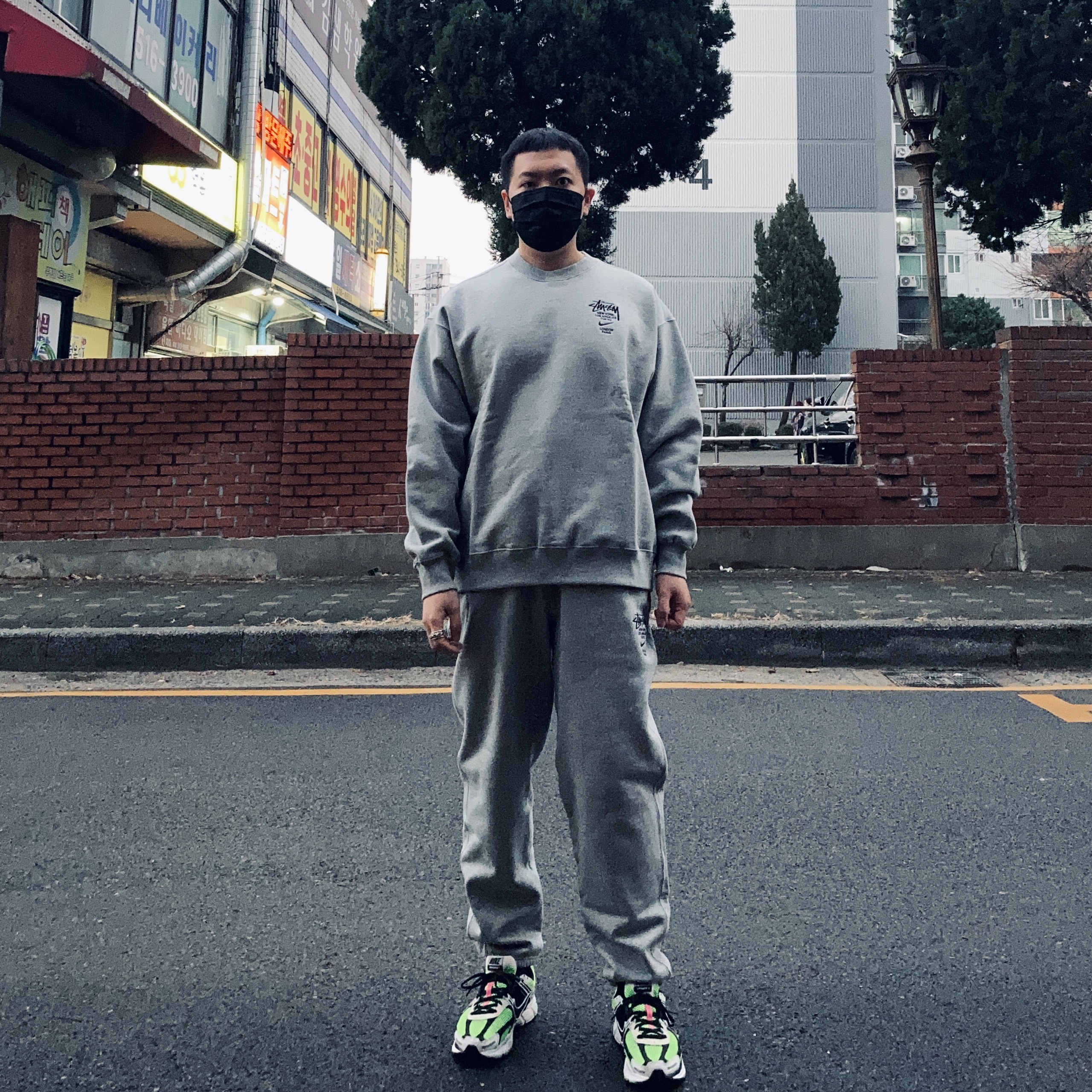 Nike x Stussy NRG ZR Fleece Crewneck Heather Grey - Asia, Nike x Stussy NRG ZR Fleece Pants Heather Grey - Asia 착용 스타일