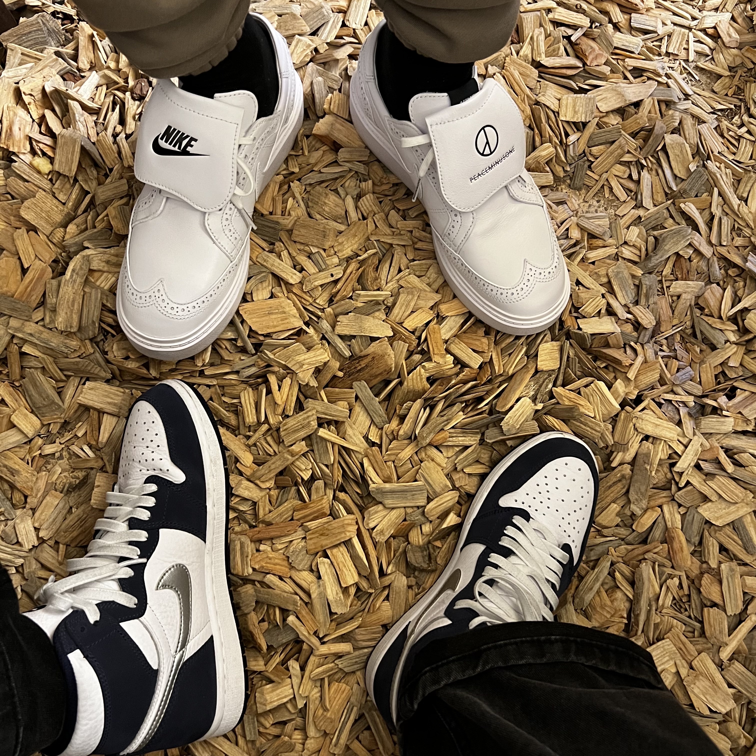 Nike x Peaceminusone Kwondo1 White, Jordan 1 Retro High OG CO.JP Midnight Navy 착용 스타일