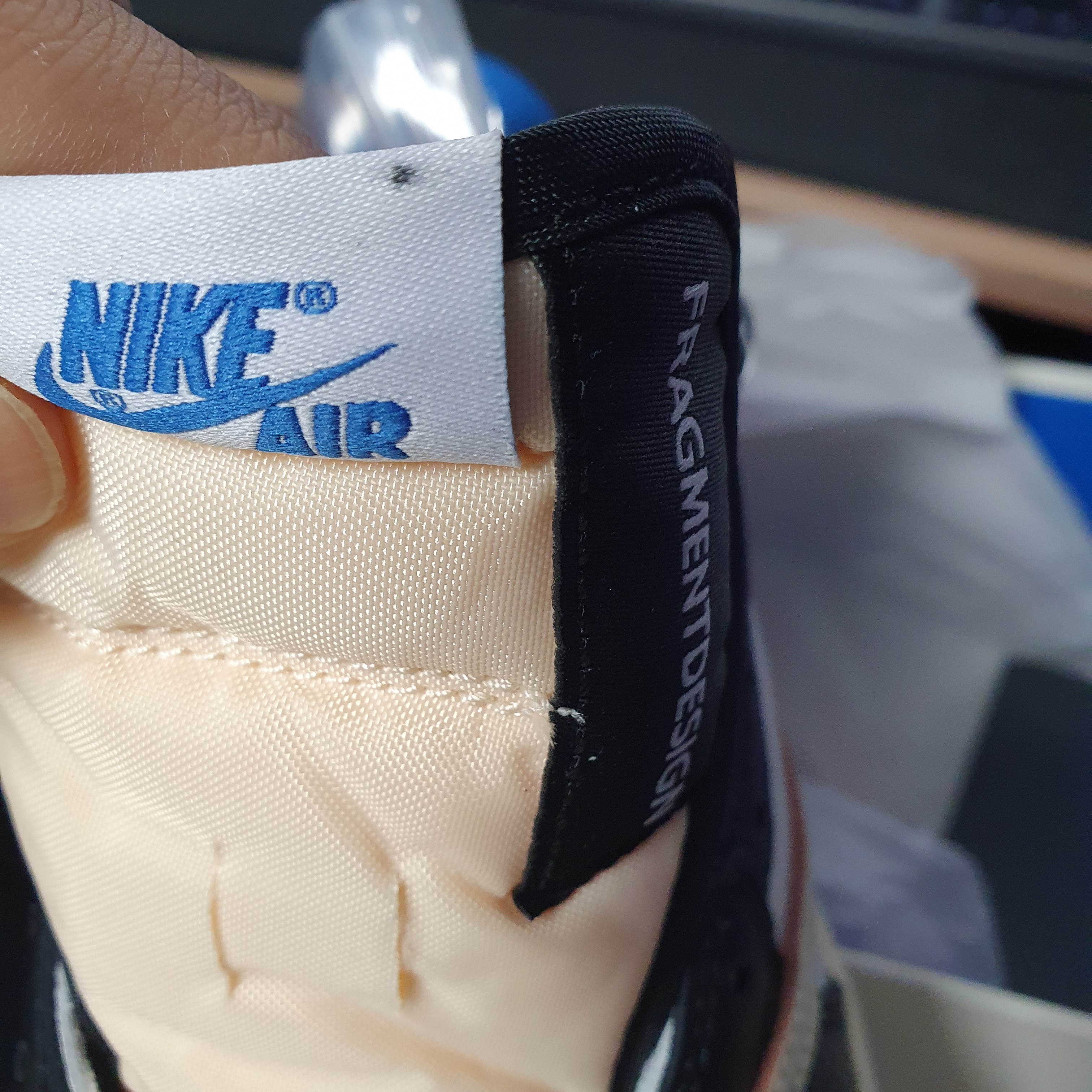 Jordan 1 x Travis Scott x Fragment Retro Low OG SP Military Blue 착용 스타일 - 2