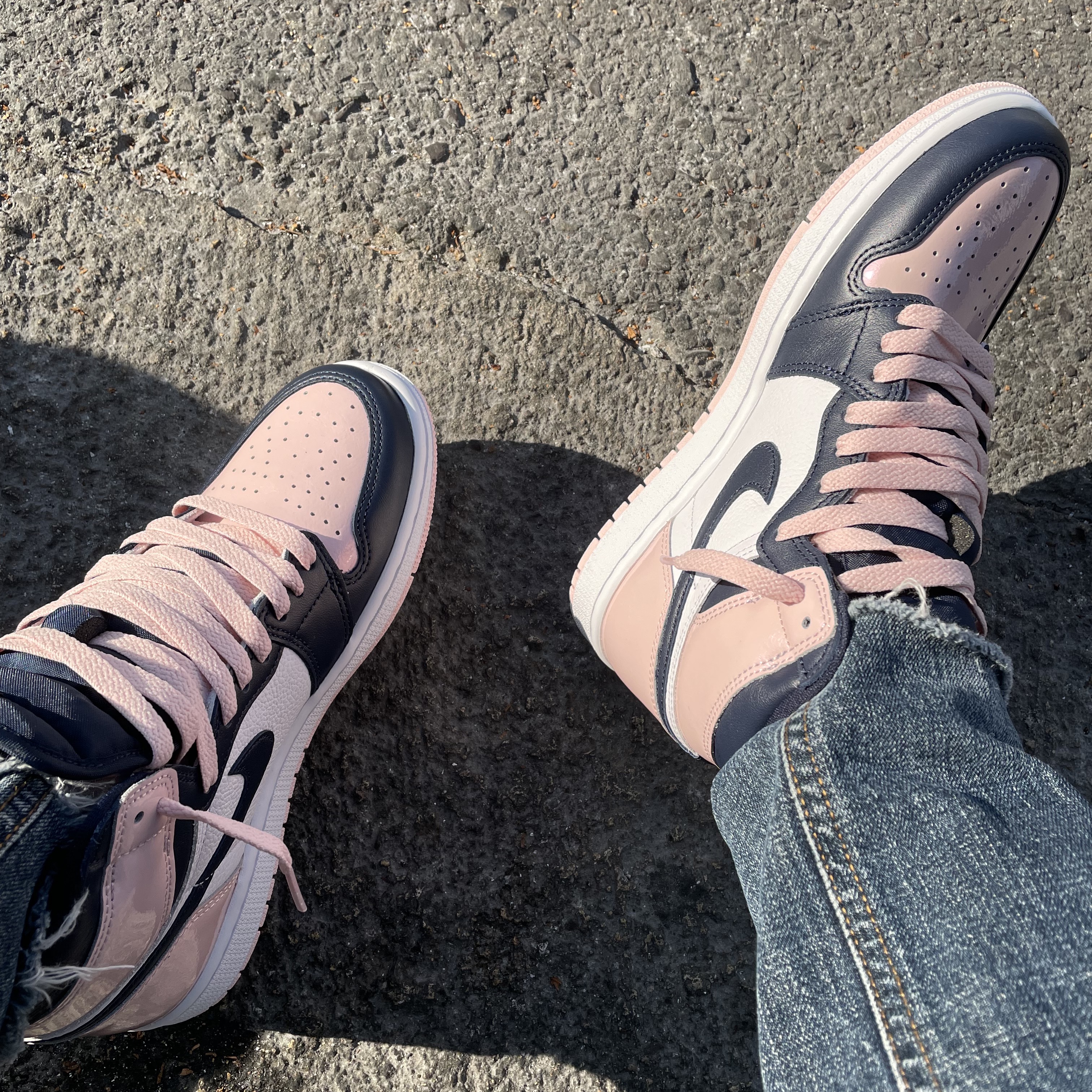 (W) Jordan 1 Retro High OG Atmosphere 착용 스타일 - 1