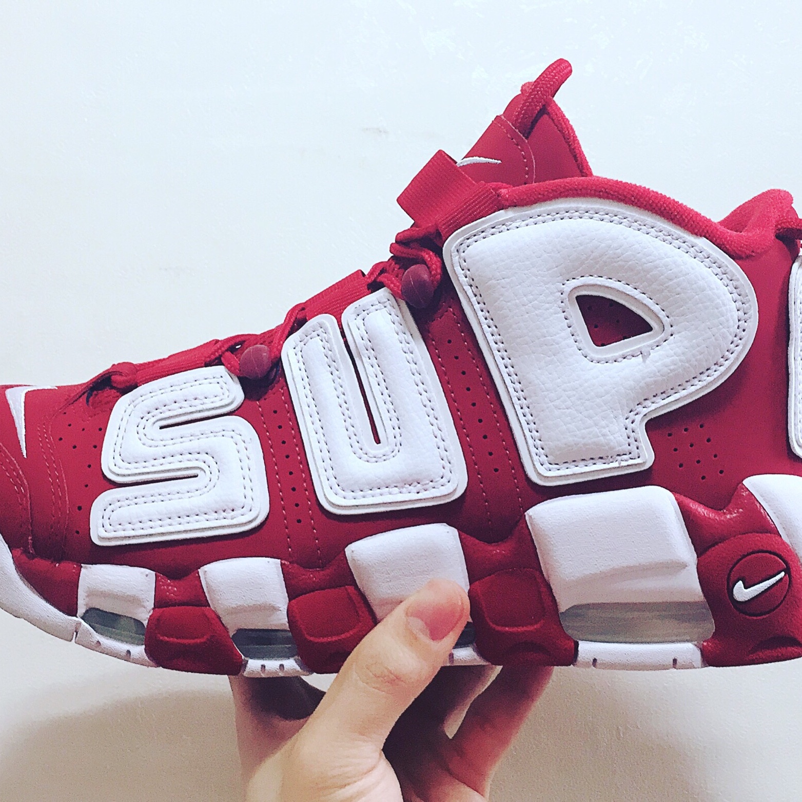Nike x Supreme Air More Uptempo Suptempo Red 착용 스타일