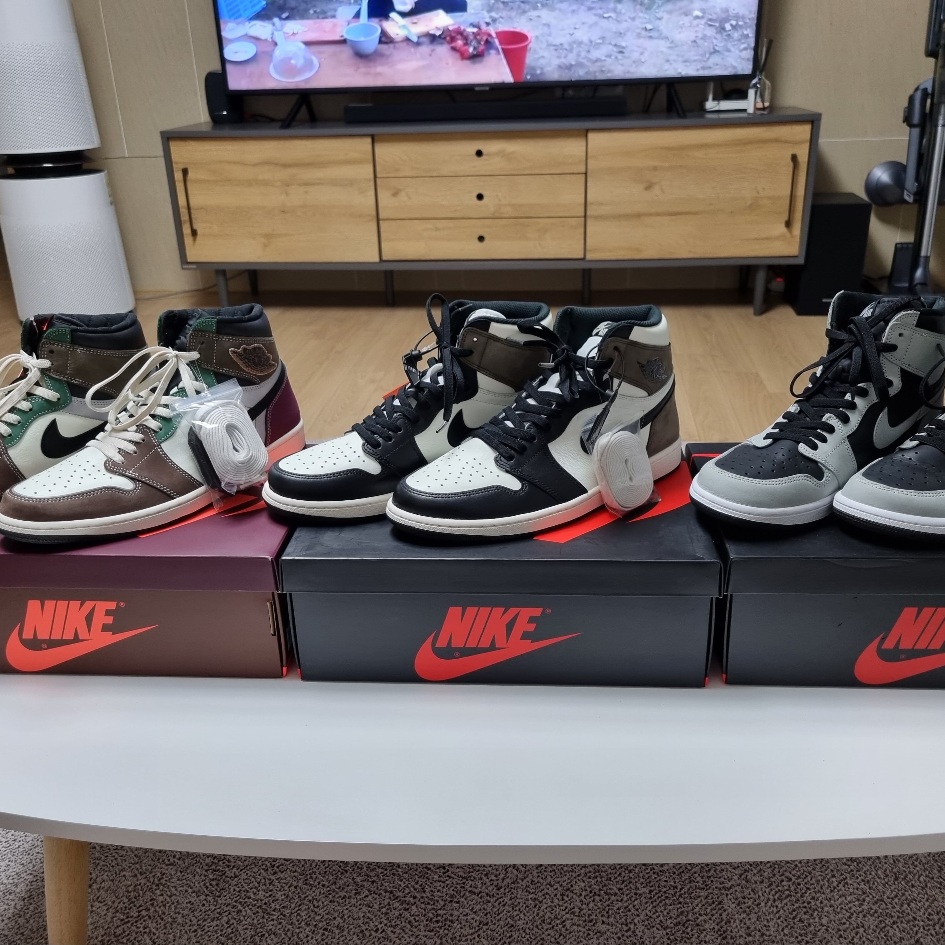Jordan 1 Retro High OG Black Mocha, Jordan 1 Retro High OG Shadow 2.0 착용 스타일 - 3