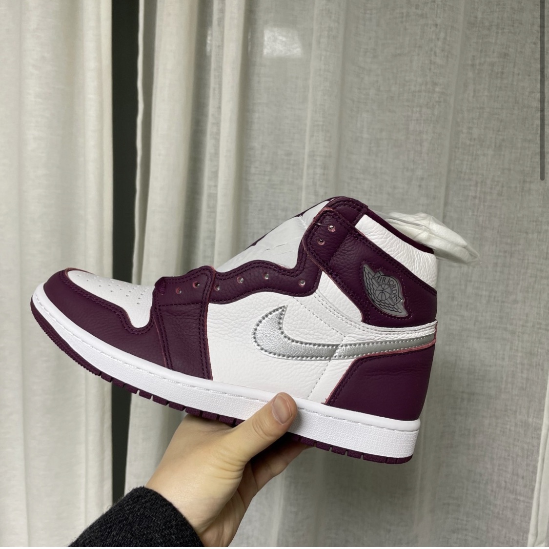 Jordan 1 Retro High OG Bordeaux 착용 스타일