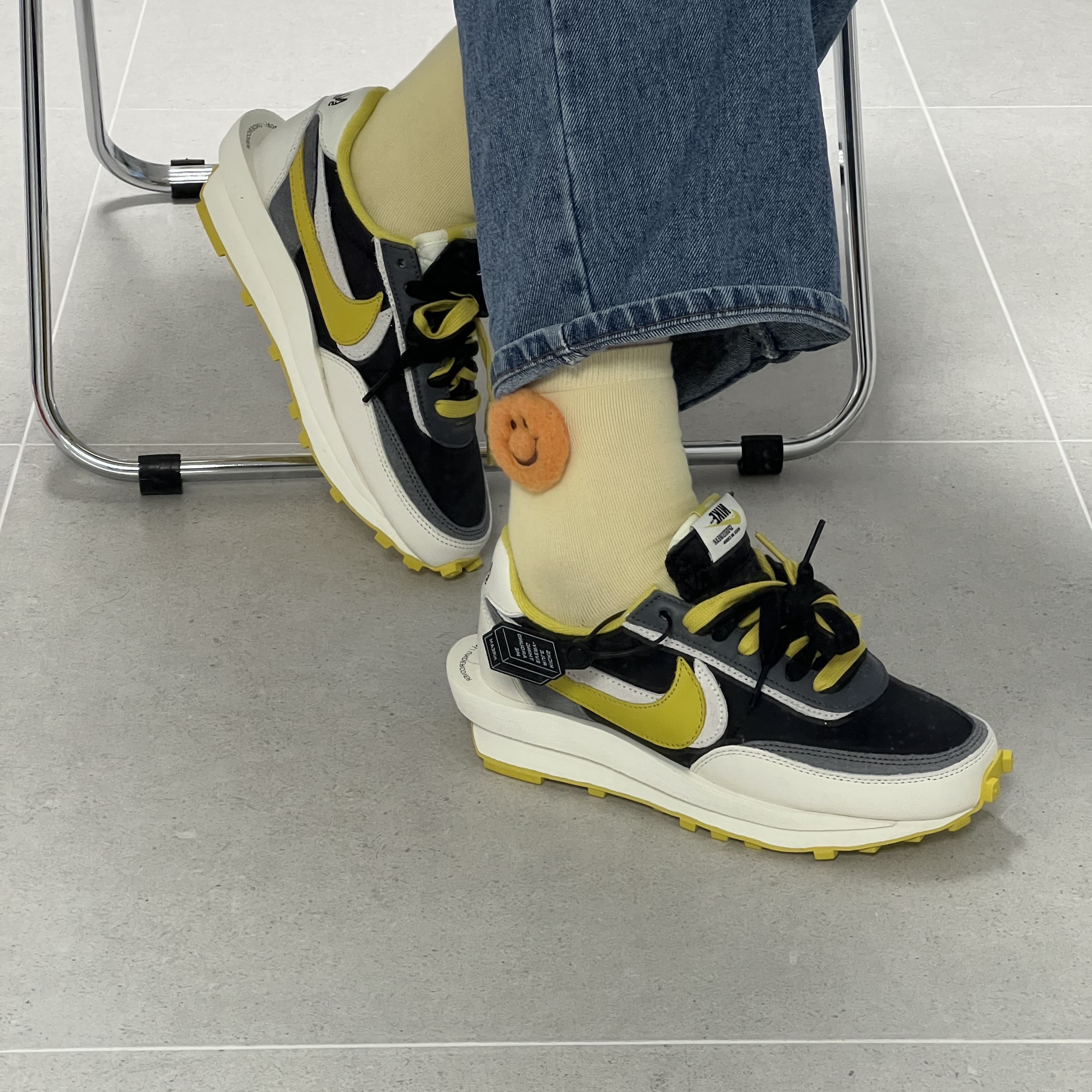 Nike x Sacai x Undercover LDWaffle Black Bright Citron 착용 스타일